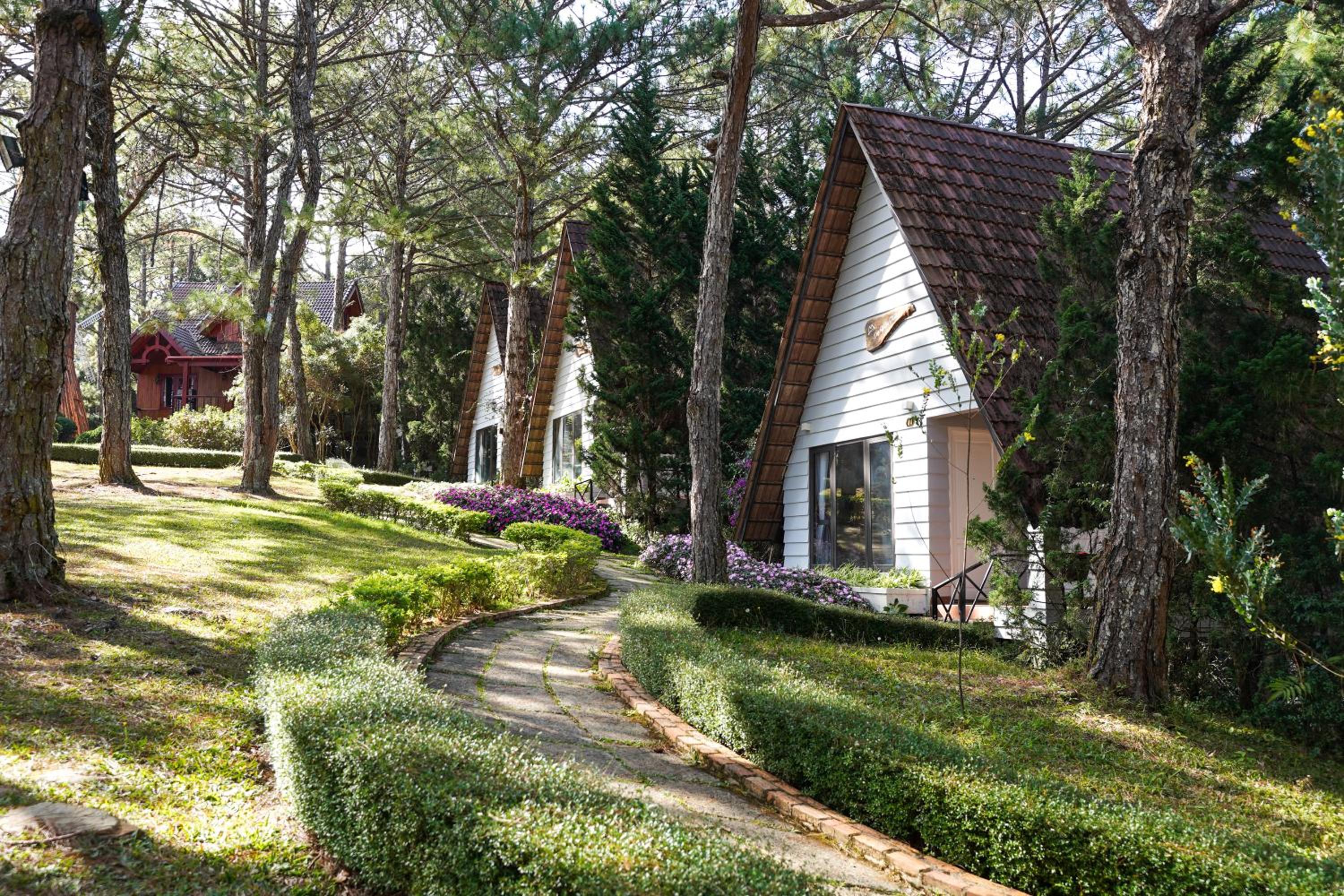 TTC Dreamy Hill Resort - Unlimited Access to TTC World - Thung Lung Tinh Yeu view 3