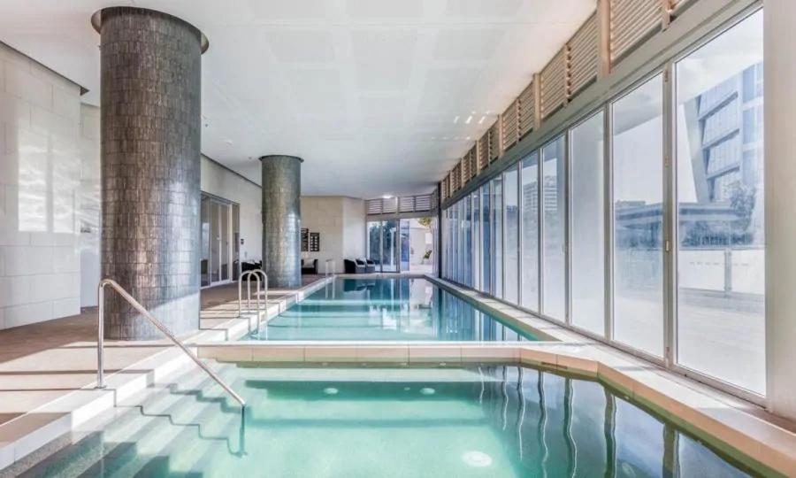 Paradise living at Hilton with stunning ocean view