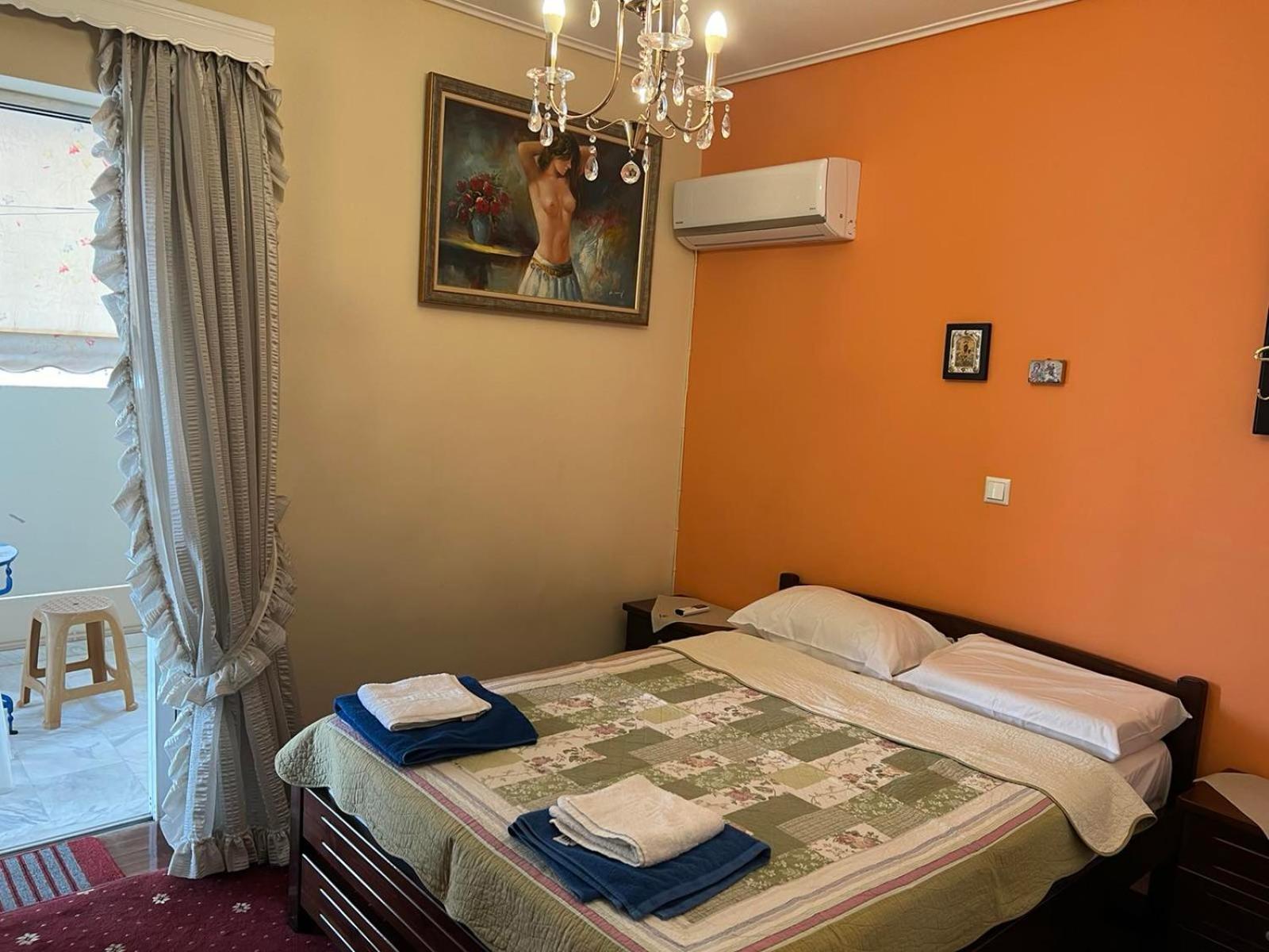 Flisvos Elite Seafront Luxury Apartment