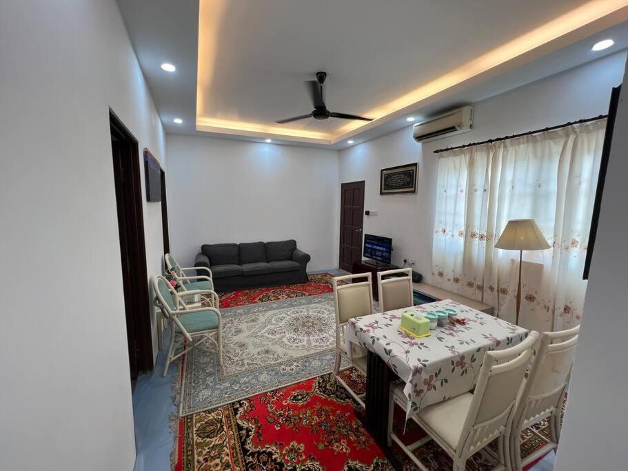 Harith's Little Homestay photo 1