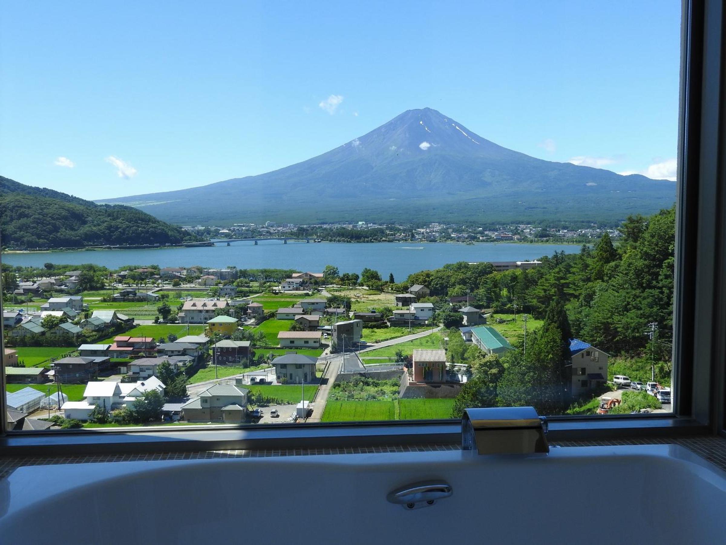 La Vista Fujikawaguchiko