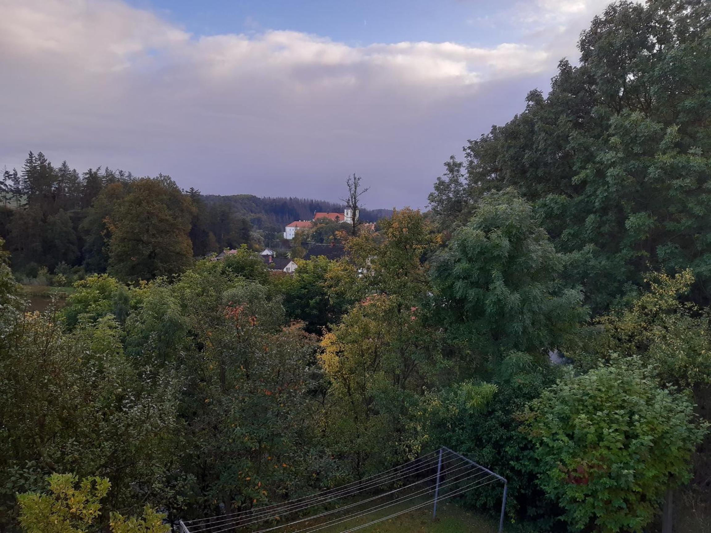 Ubytování Nad rybníkem Nová Říše - apartmán Západ view 2