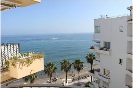 pure beach marbella center