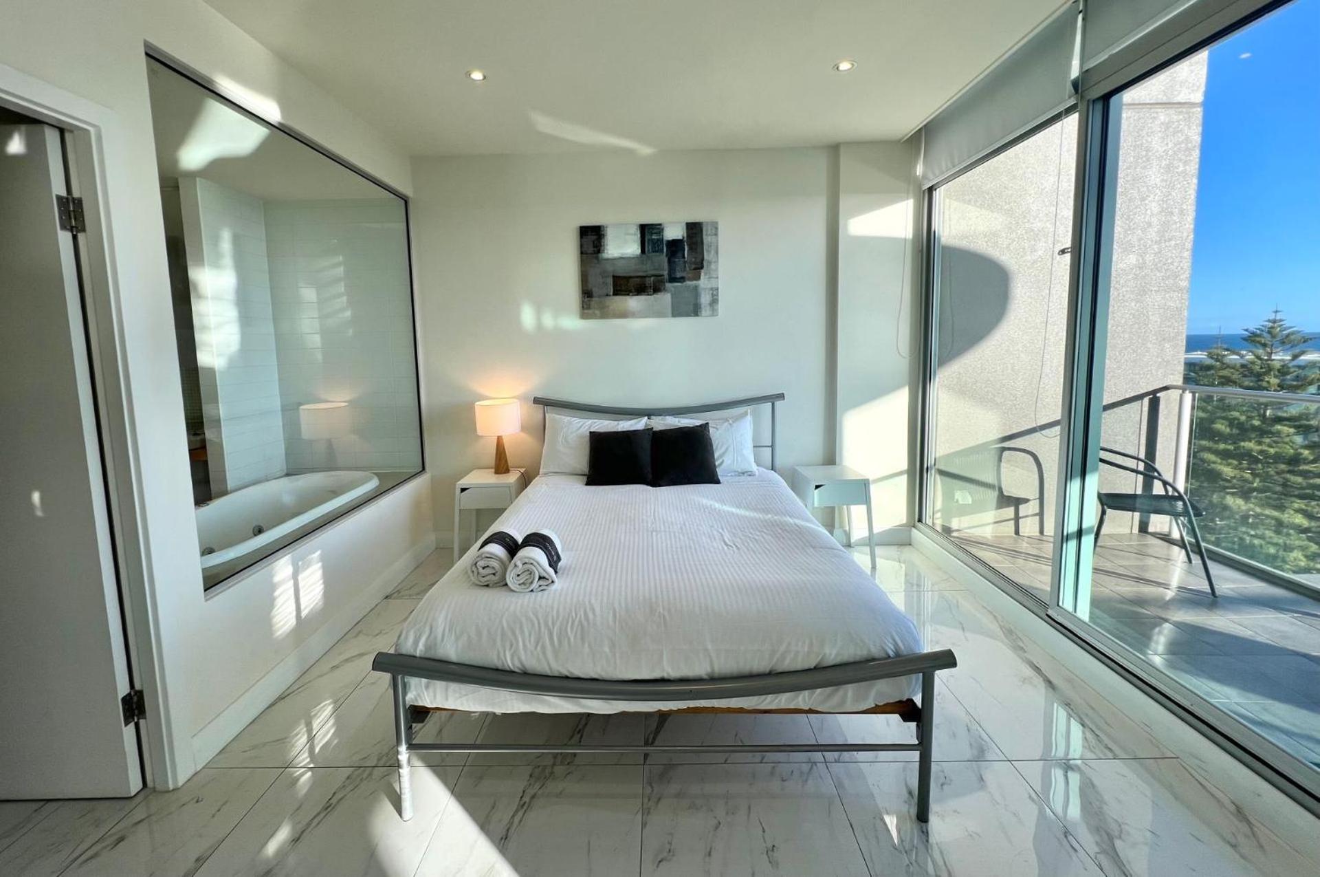 Belle Escapes - Glenelg Skyline Penthouse