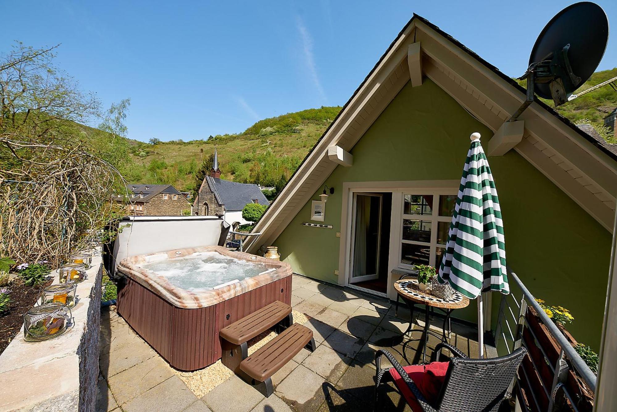 Ferienhaus mit Whirlpool und Sauna