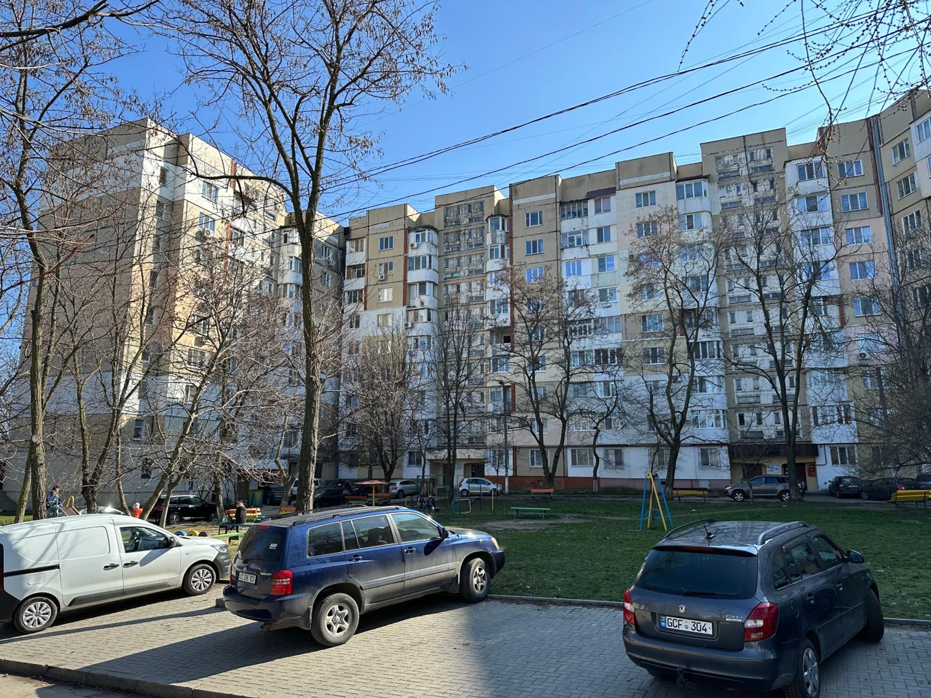 RentHouse Apartments City Gates #1 view 4