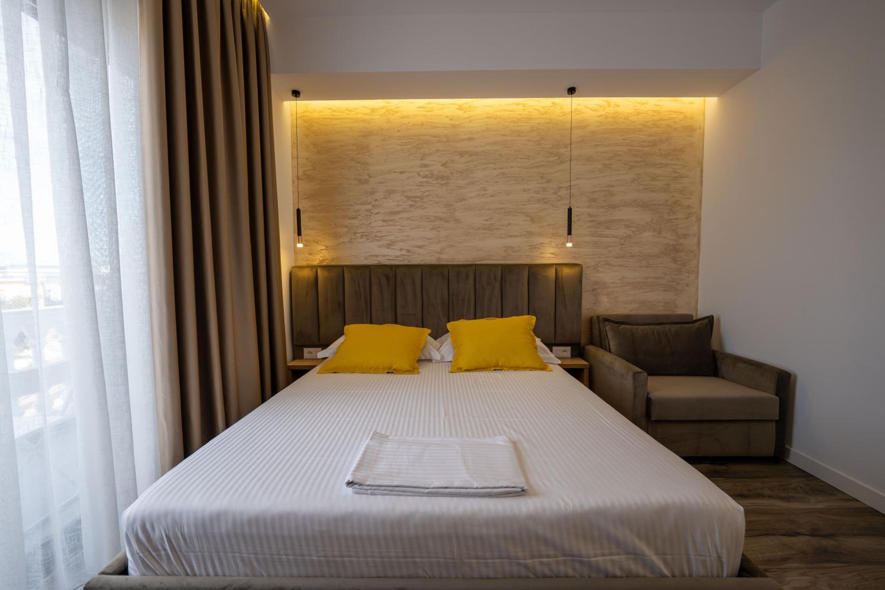 Hotel Flori
