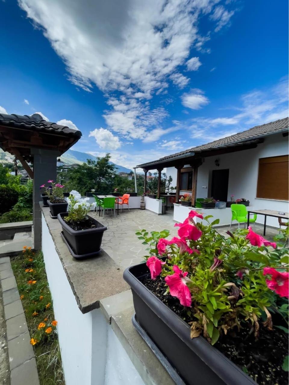 B Vishe Guest House
