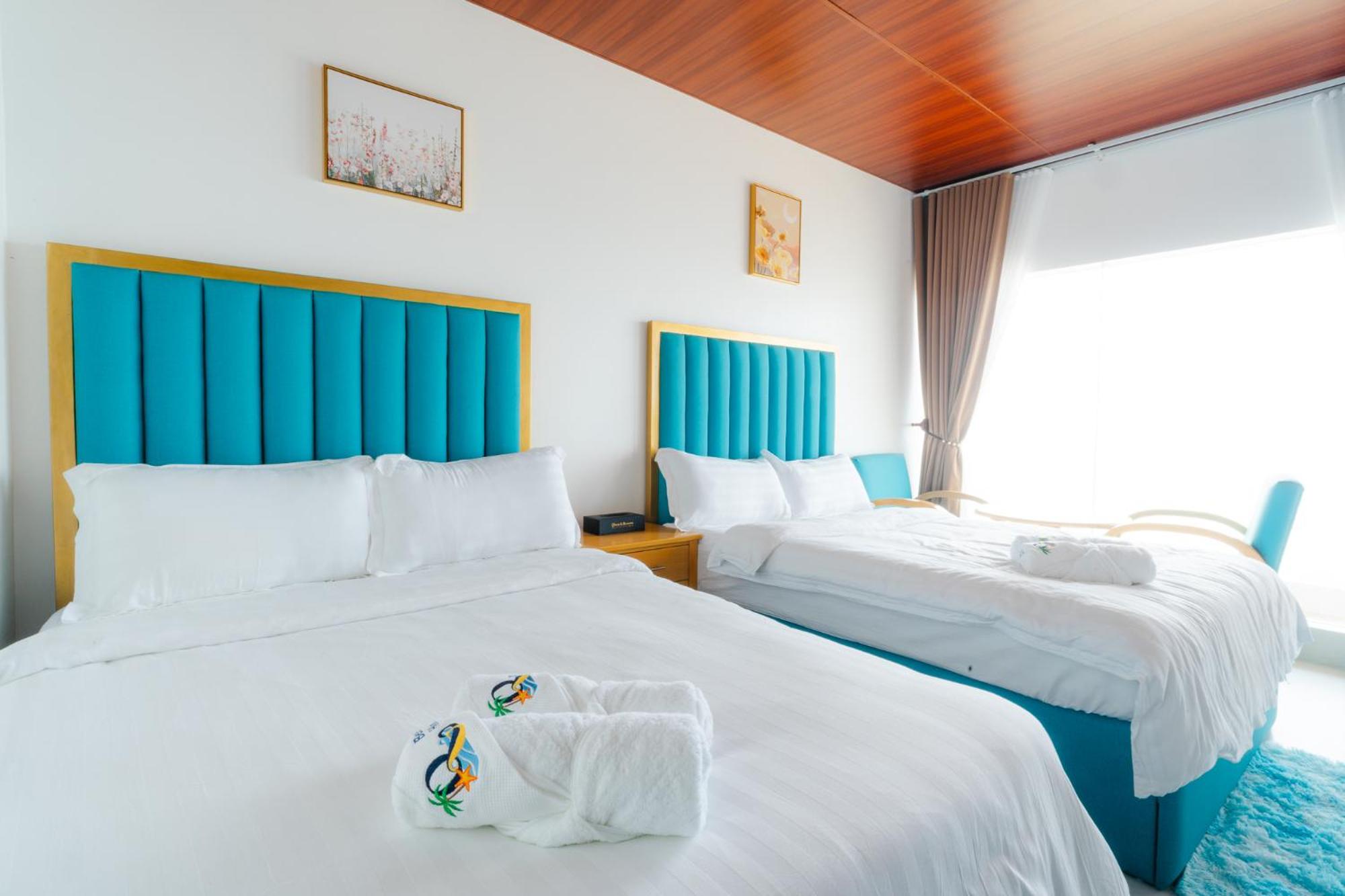 Q Beach Resort view 2