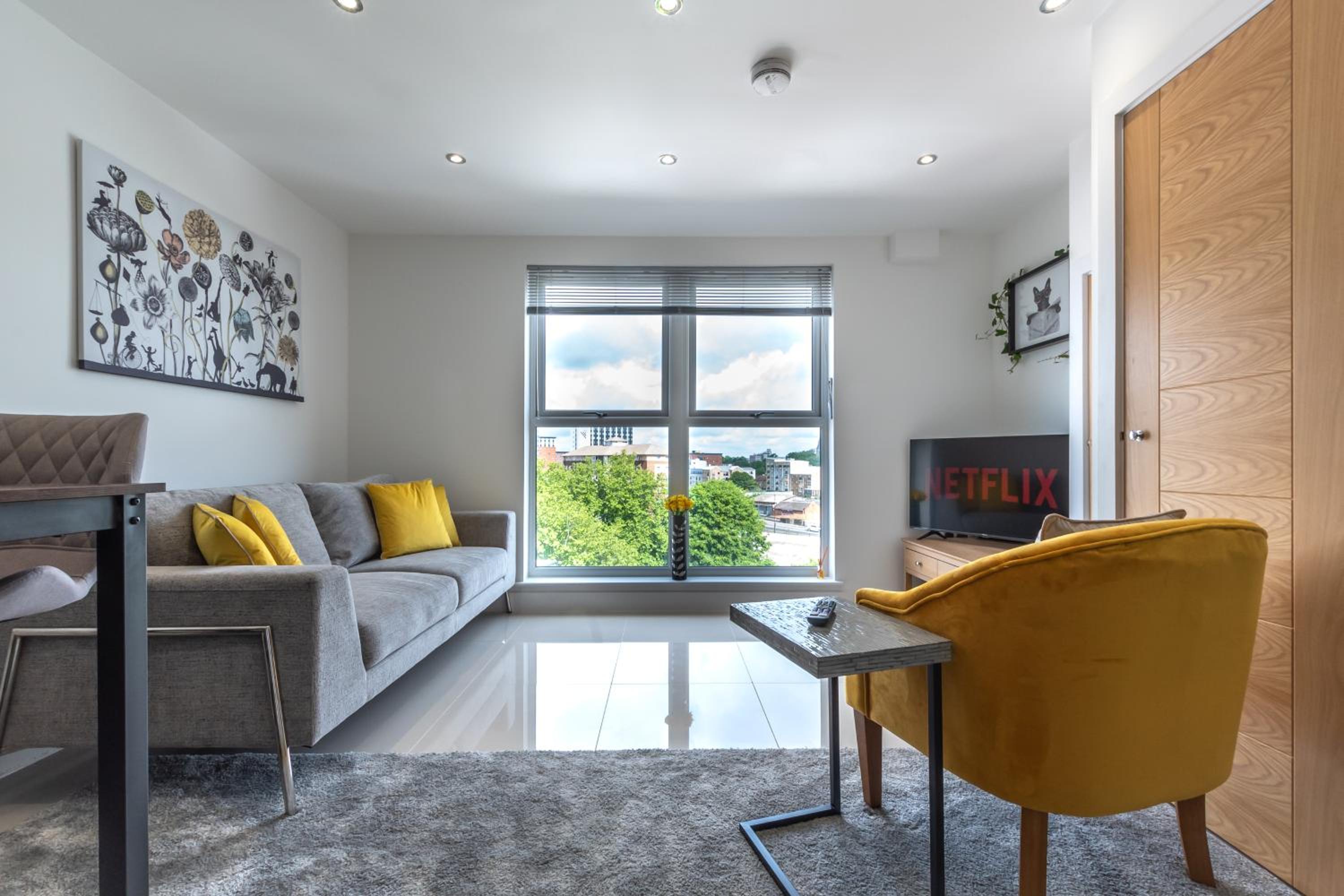 Relaxing Atlantic Mansions By Smart Apartments Short Lets & Serviced Accommodation Apartment Southampton With Free WiFi view 2