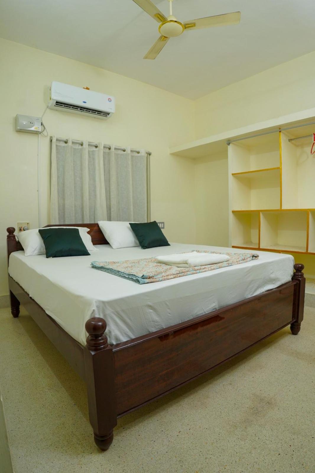 ABS Home Stay, 2Bed room AC Flats,Tirupati view 5