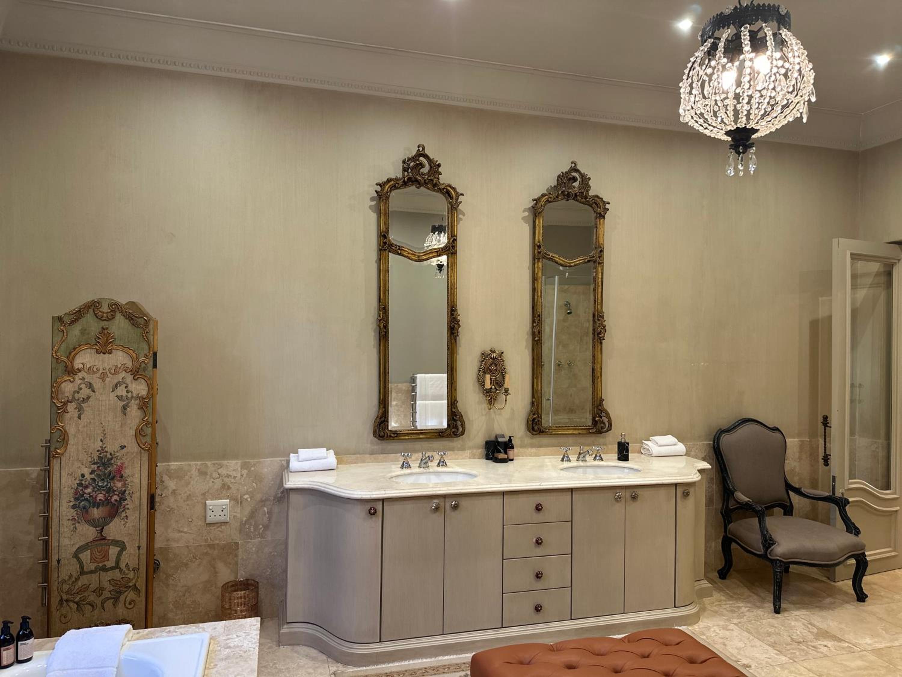Johannesburg Vacations - The Shyre Mansion - Property Image 19