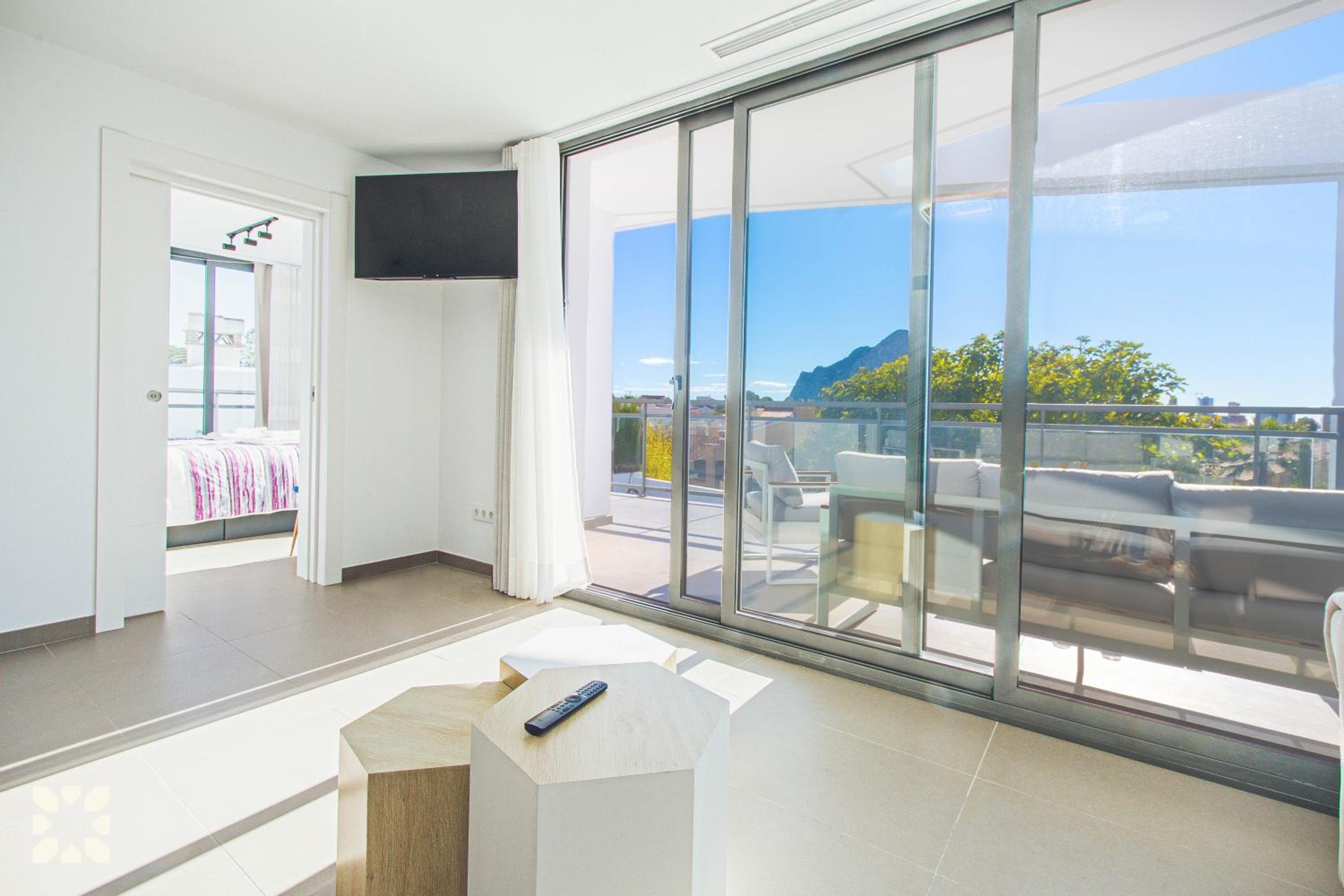 Villa Dunamoon by Abahana Villas
