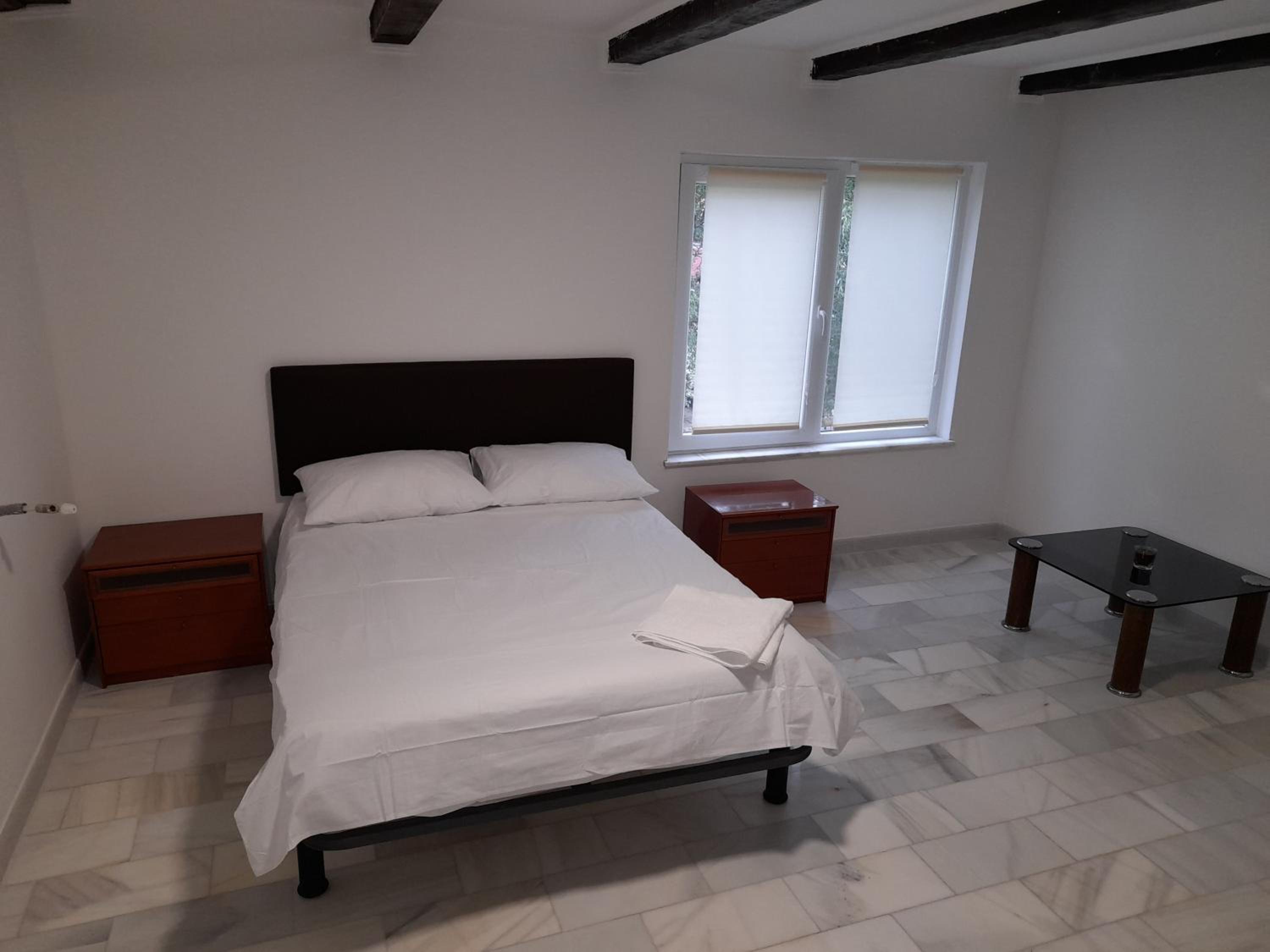 CASA FLOARE DE COLT