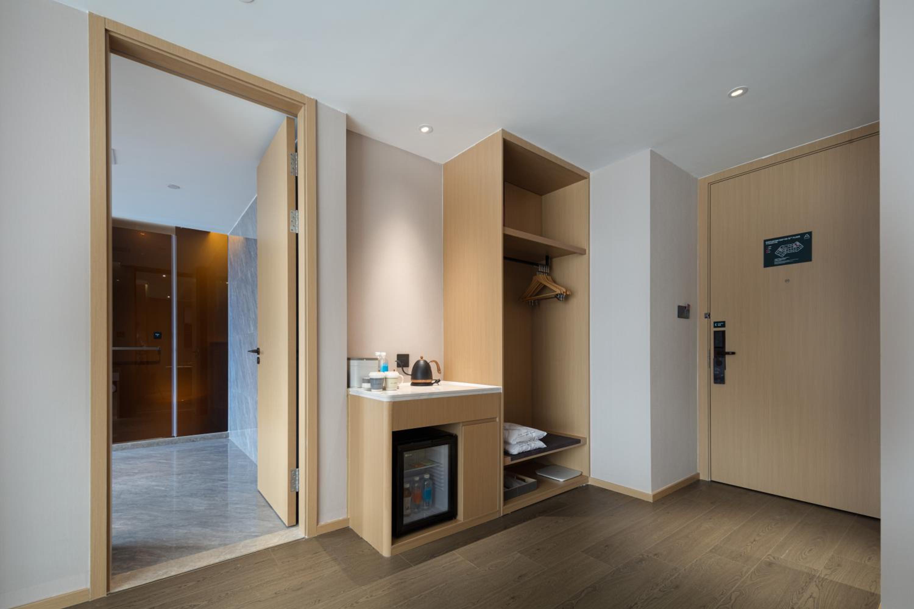 Atour Hotel Changhong Avenue