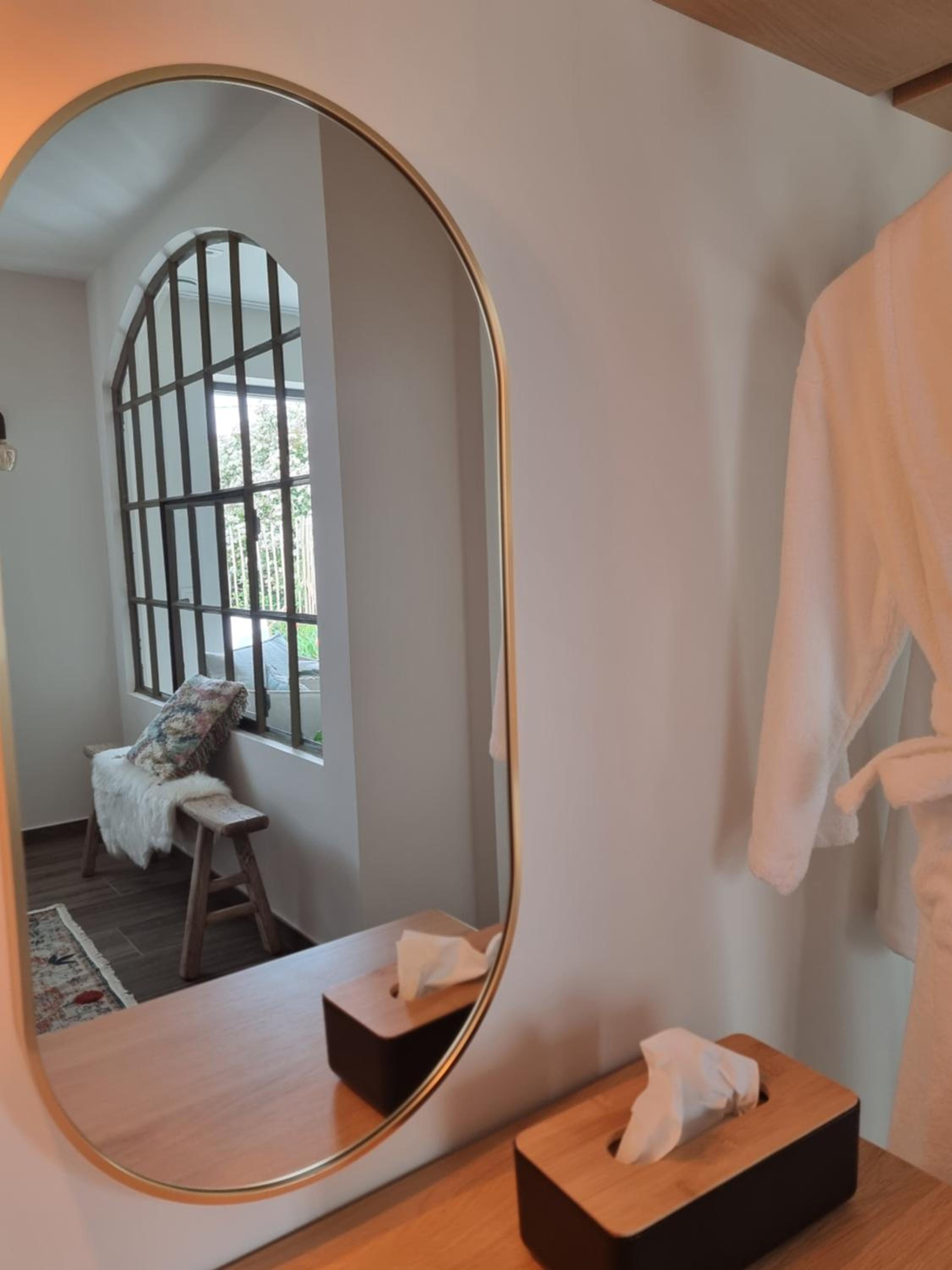 Sous la Houlette, 3 Suites, Pool and Sauna on demand