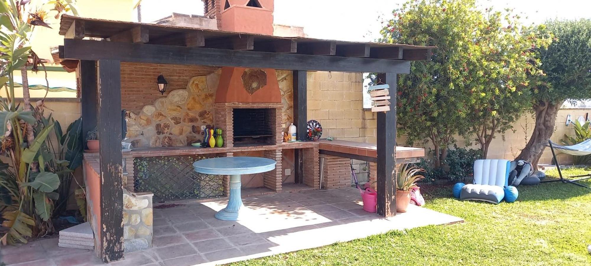 Villa Alicia y Los Quecos Sol y Golf