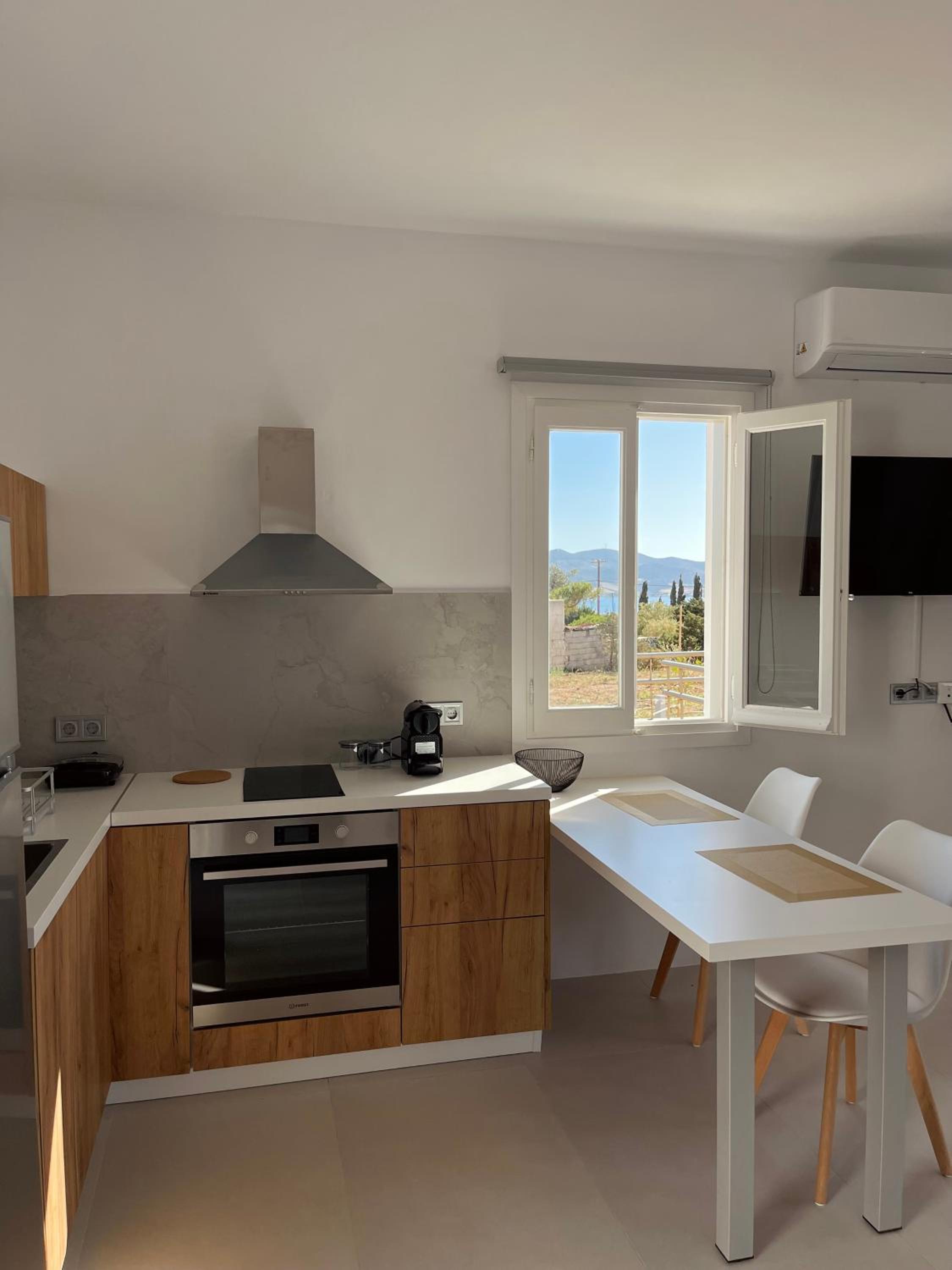 Yara Residence