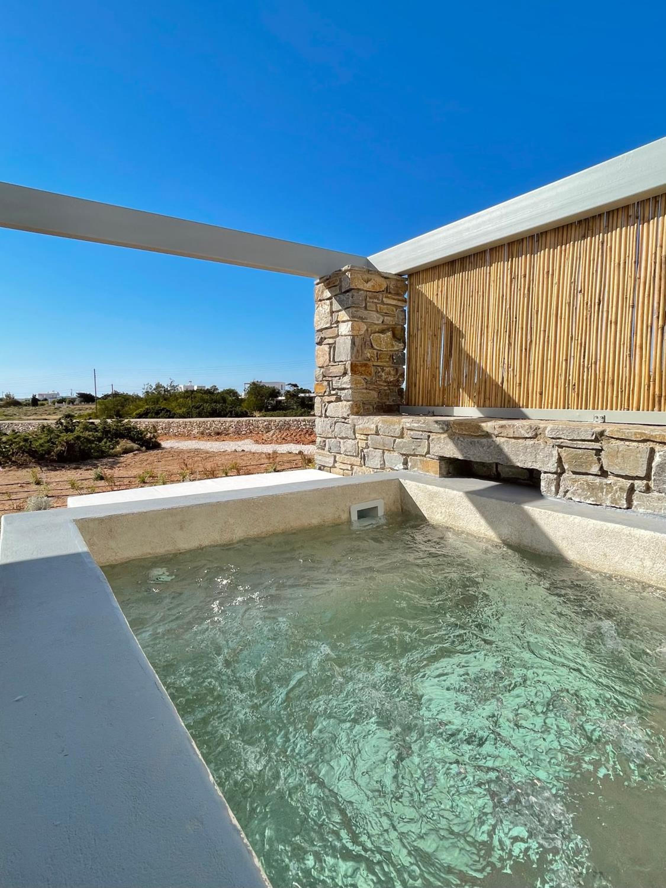 Yara Residence