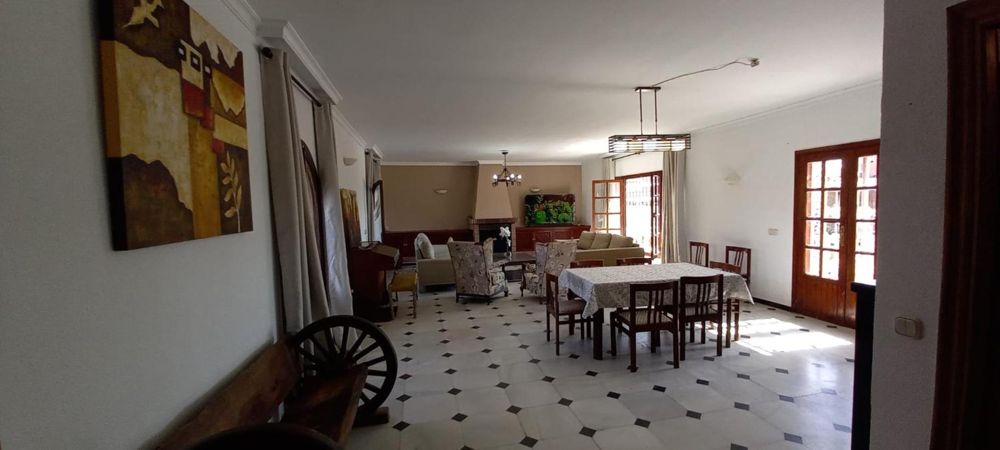 Villa Alicia y Los Quecos Sol y Golf