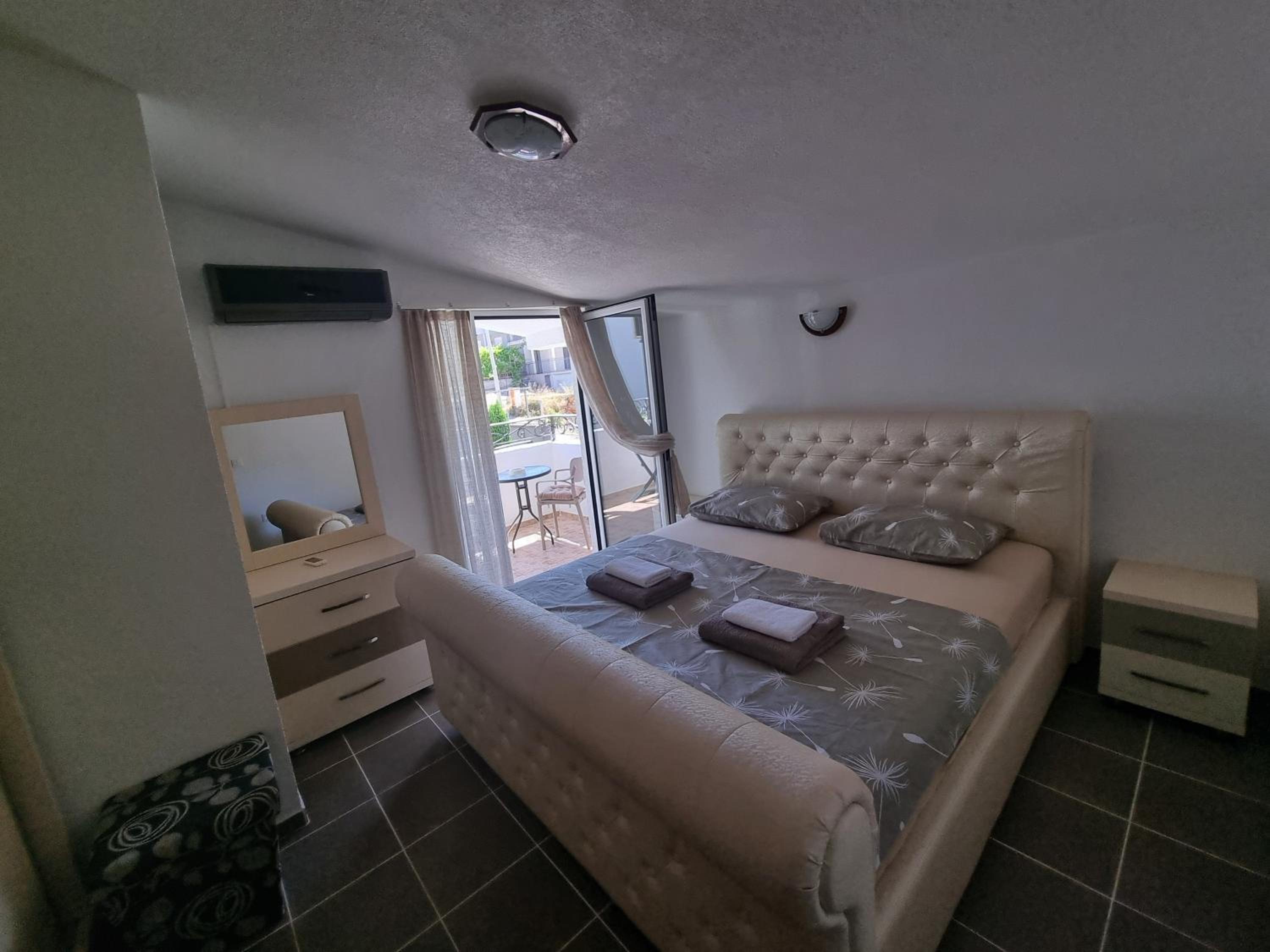 Apartmani MINA
