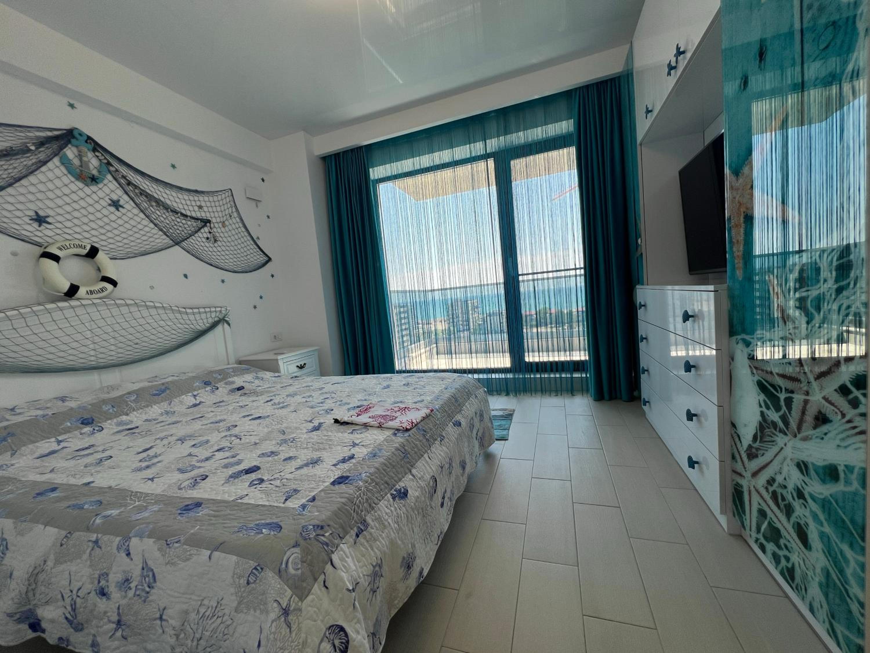 Seaside apartment view 5