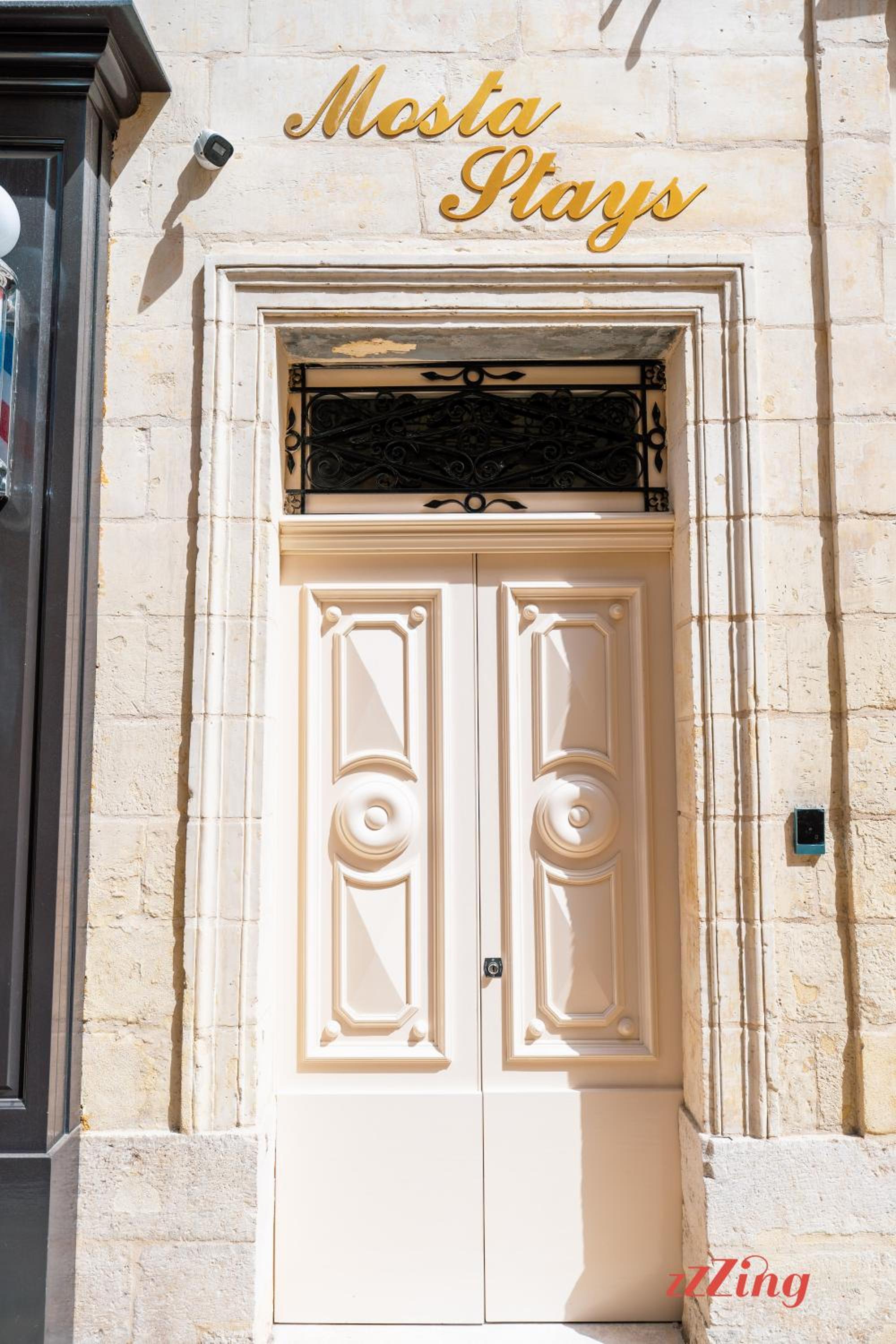 Mosta Stays by Zzzing photo 5