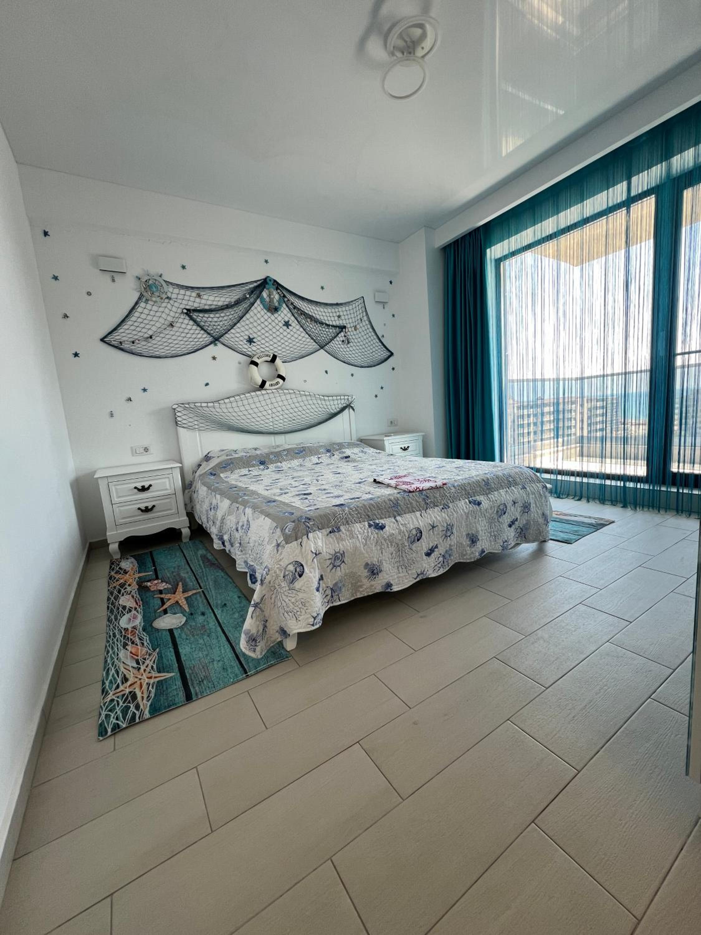 Seaside apartment view 4