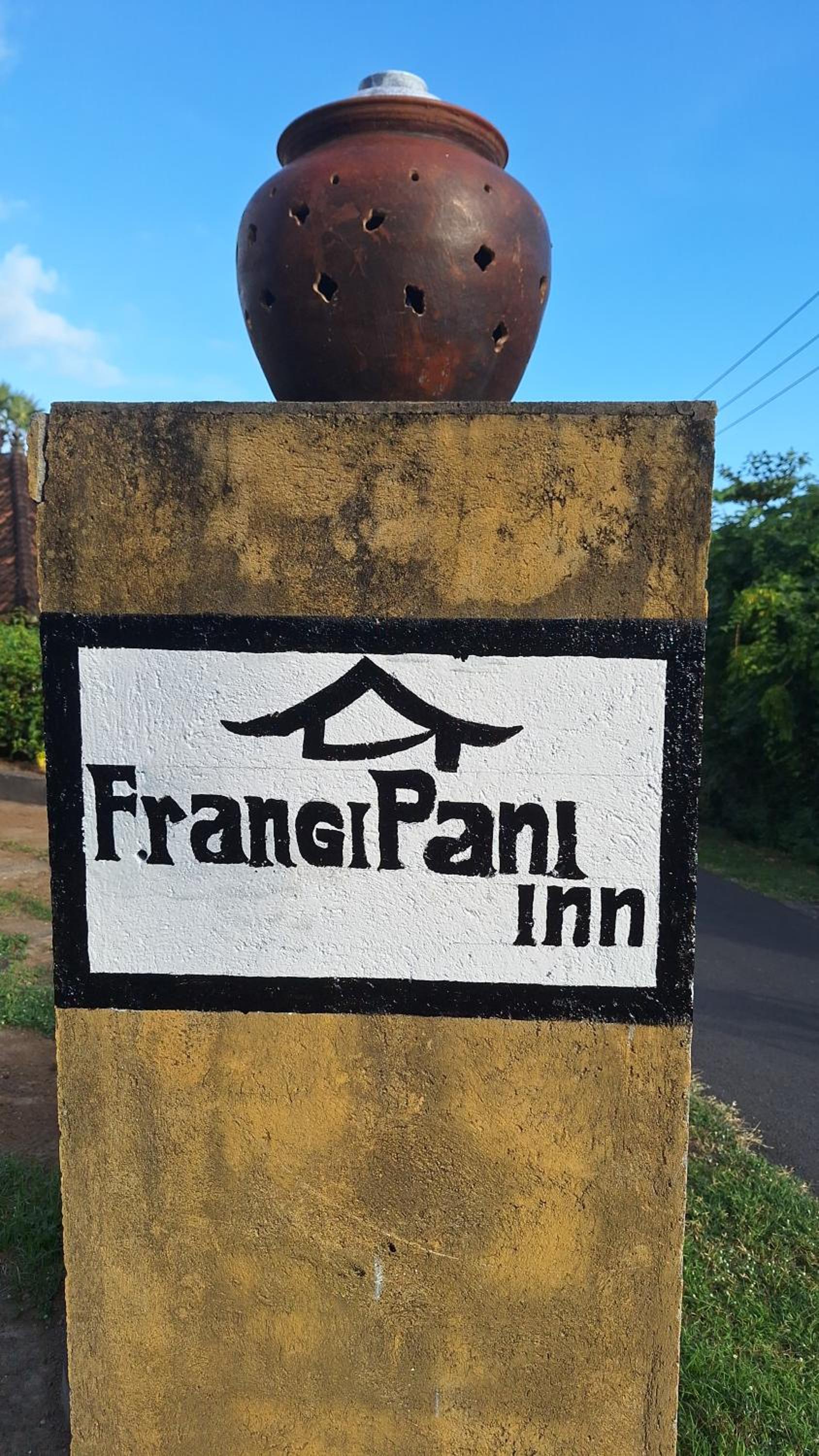 Frangipani Inn & Restaurant