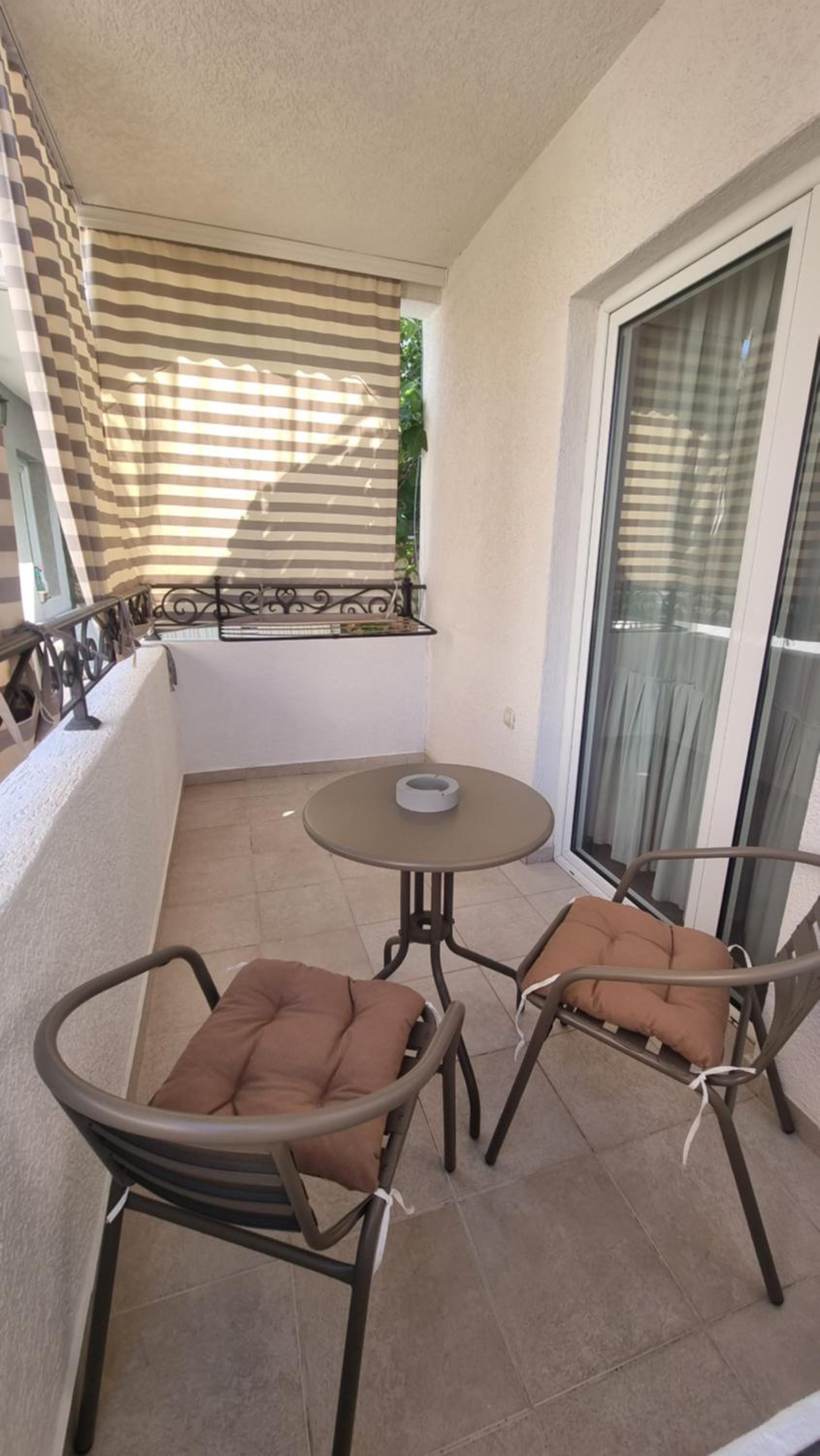 Apartmani MINA