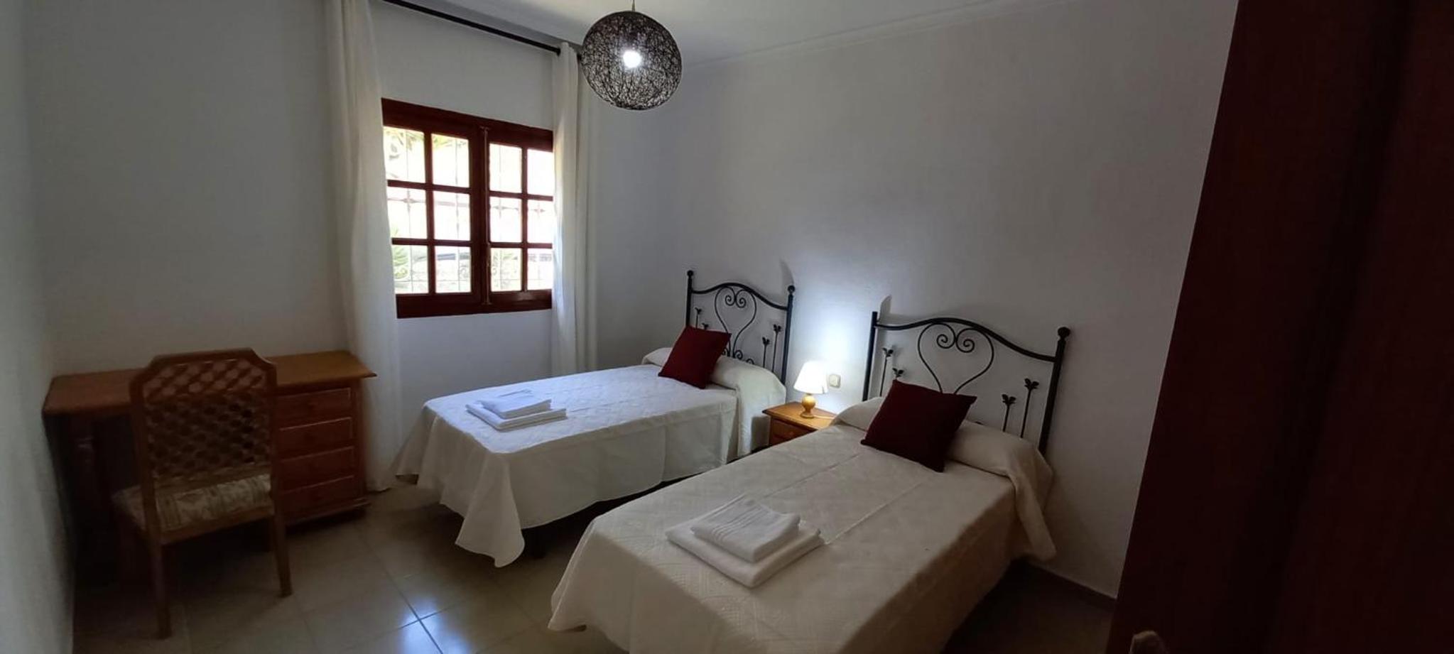 Villa Alicia y Los Quecos Sol y Golf