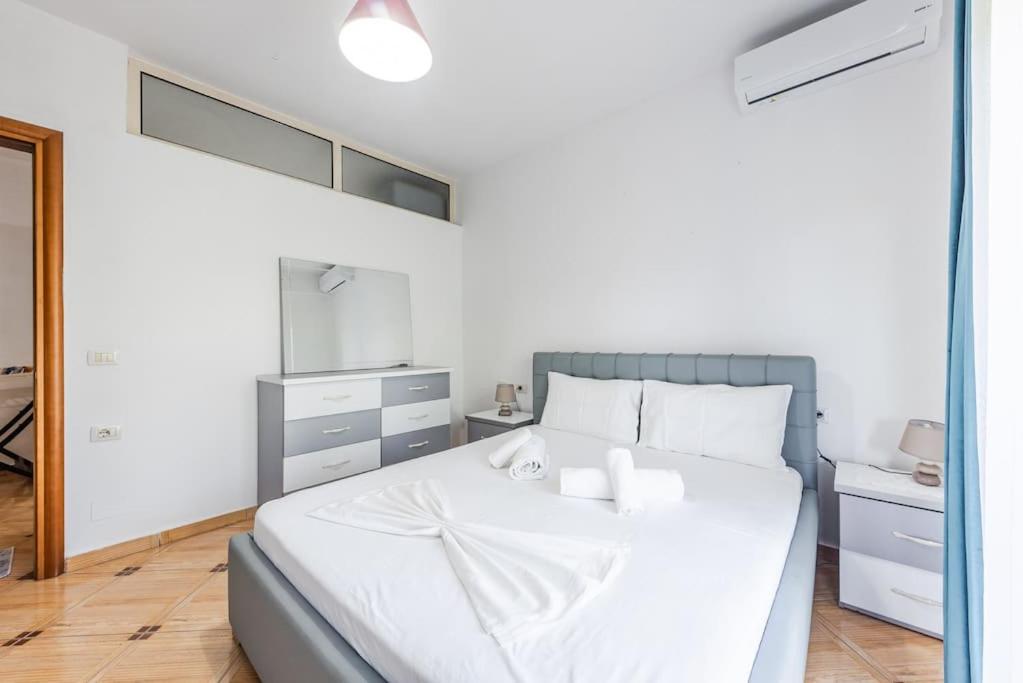 Harbor Hideaway Apartment