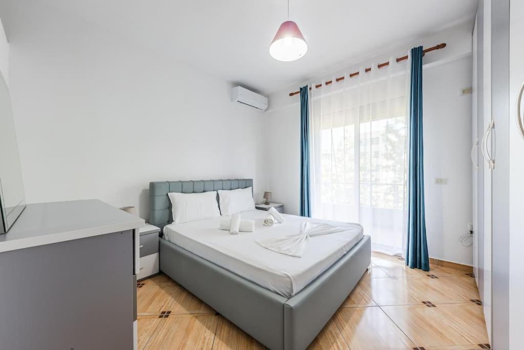 Harbor Hideaway Apartment