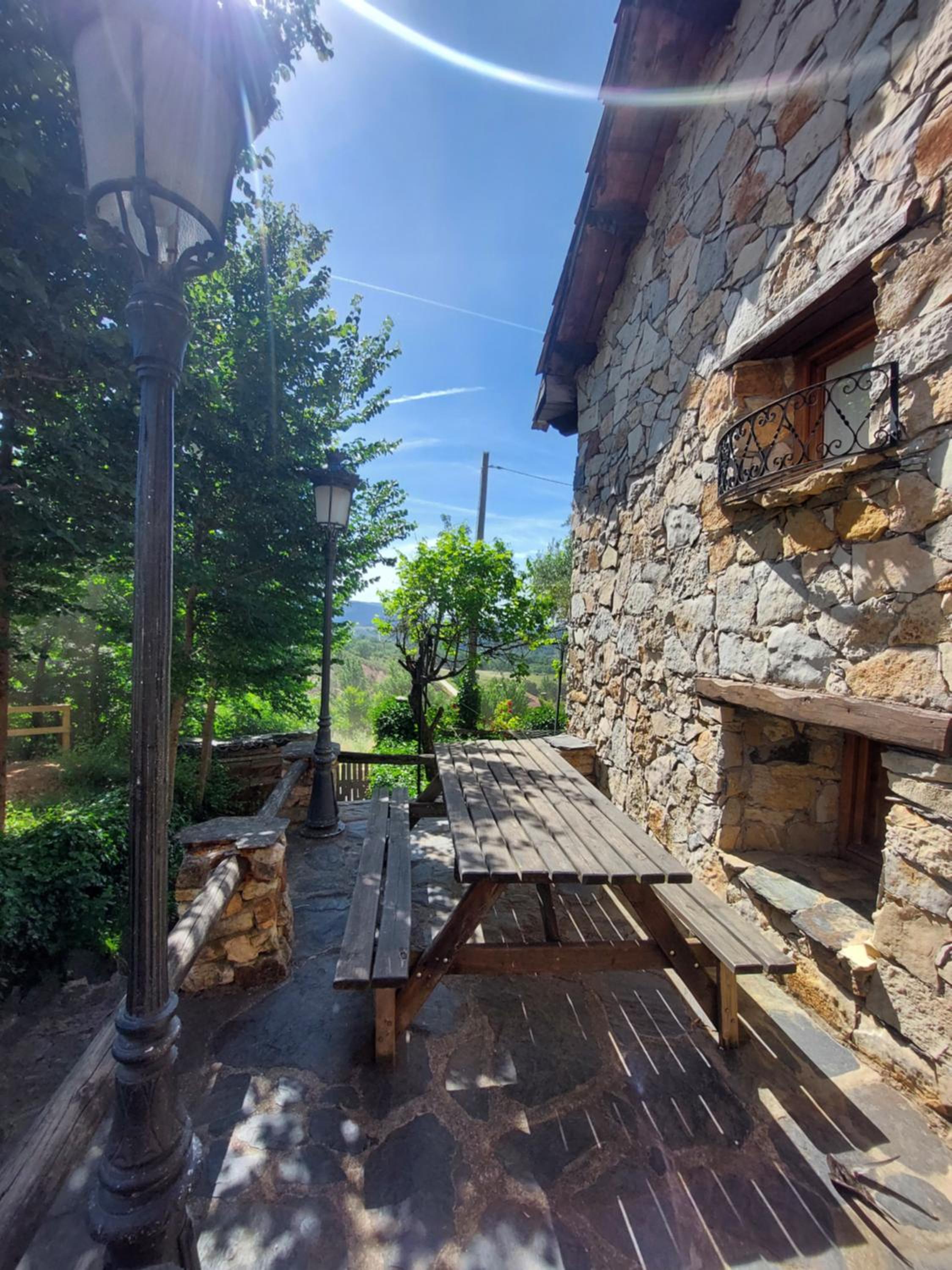 Las Peonías Casa Rural