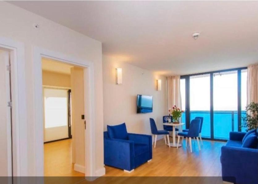BEST Apartments 209 view 3
