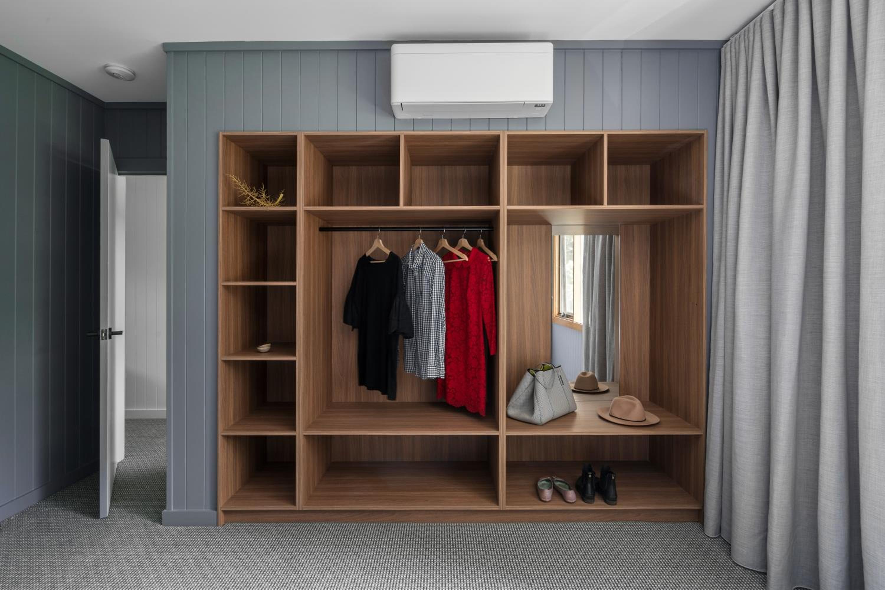 Viewhill Holiday Units - Bright