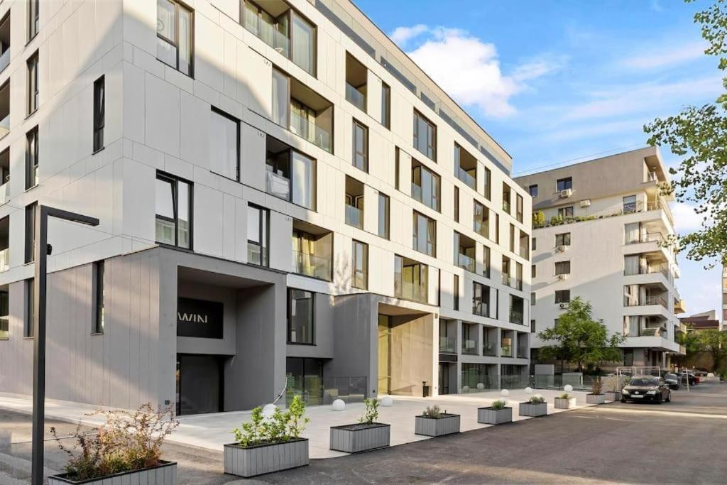 Harmony Property WIN HERASTRAU