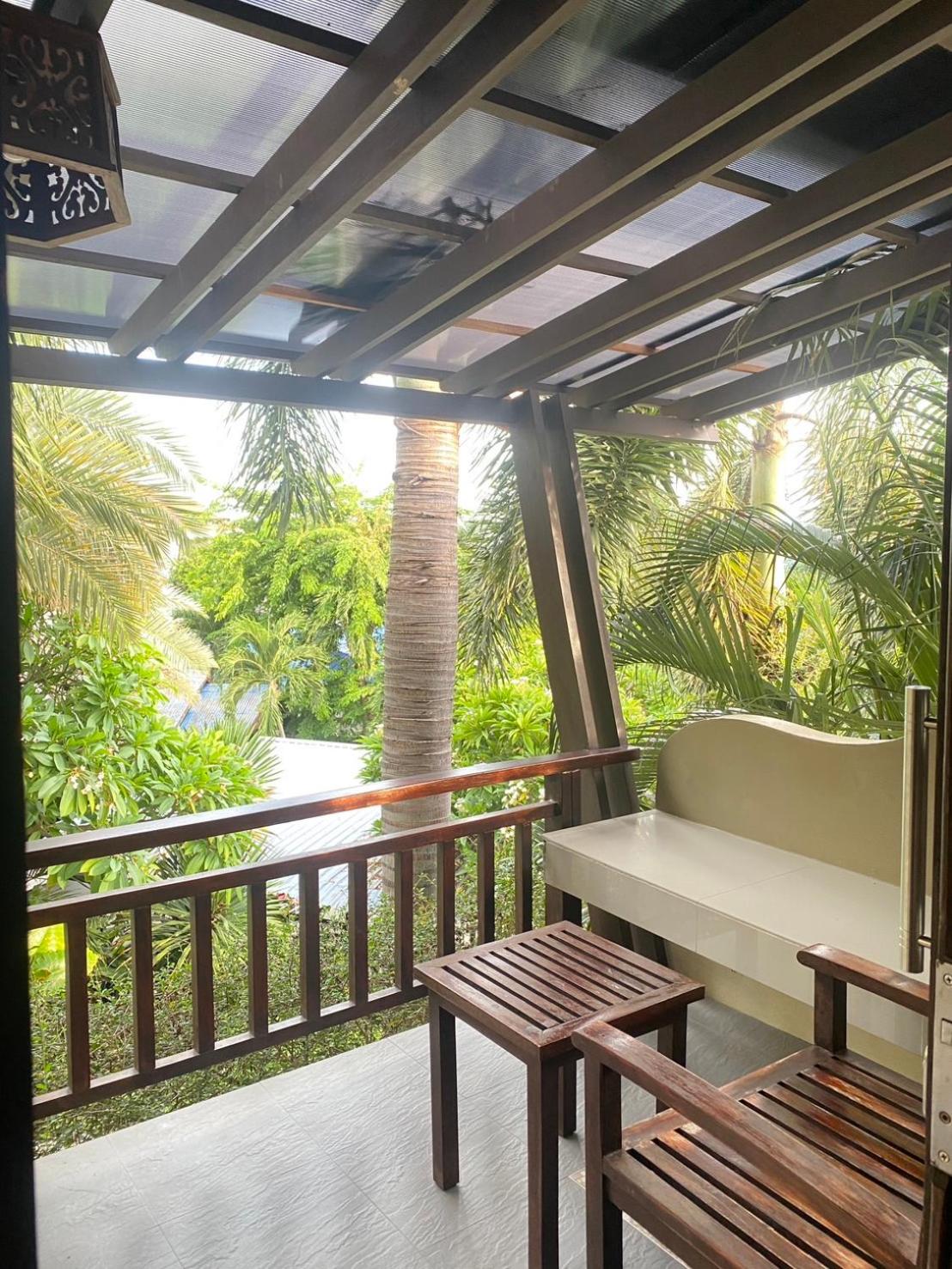 Sunset Beach Villas