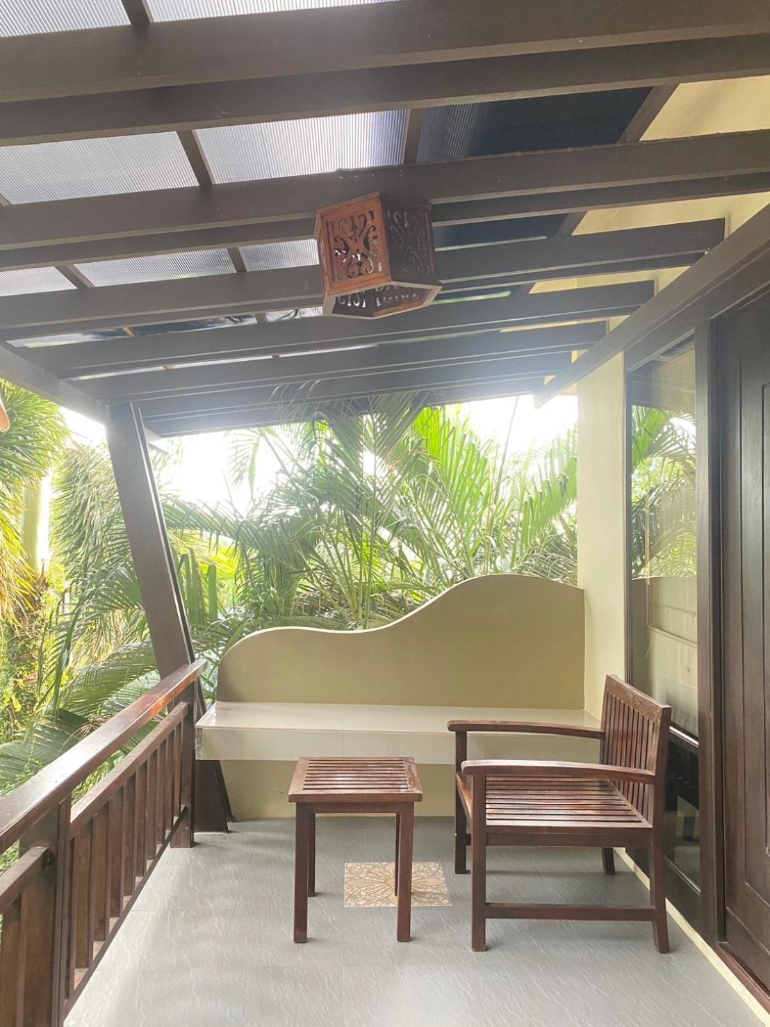 Sunset Beach Villas