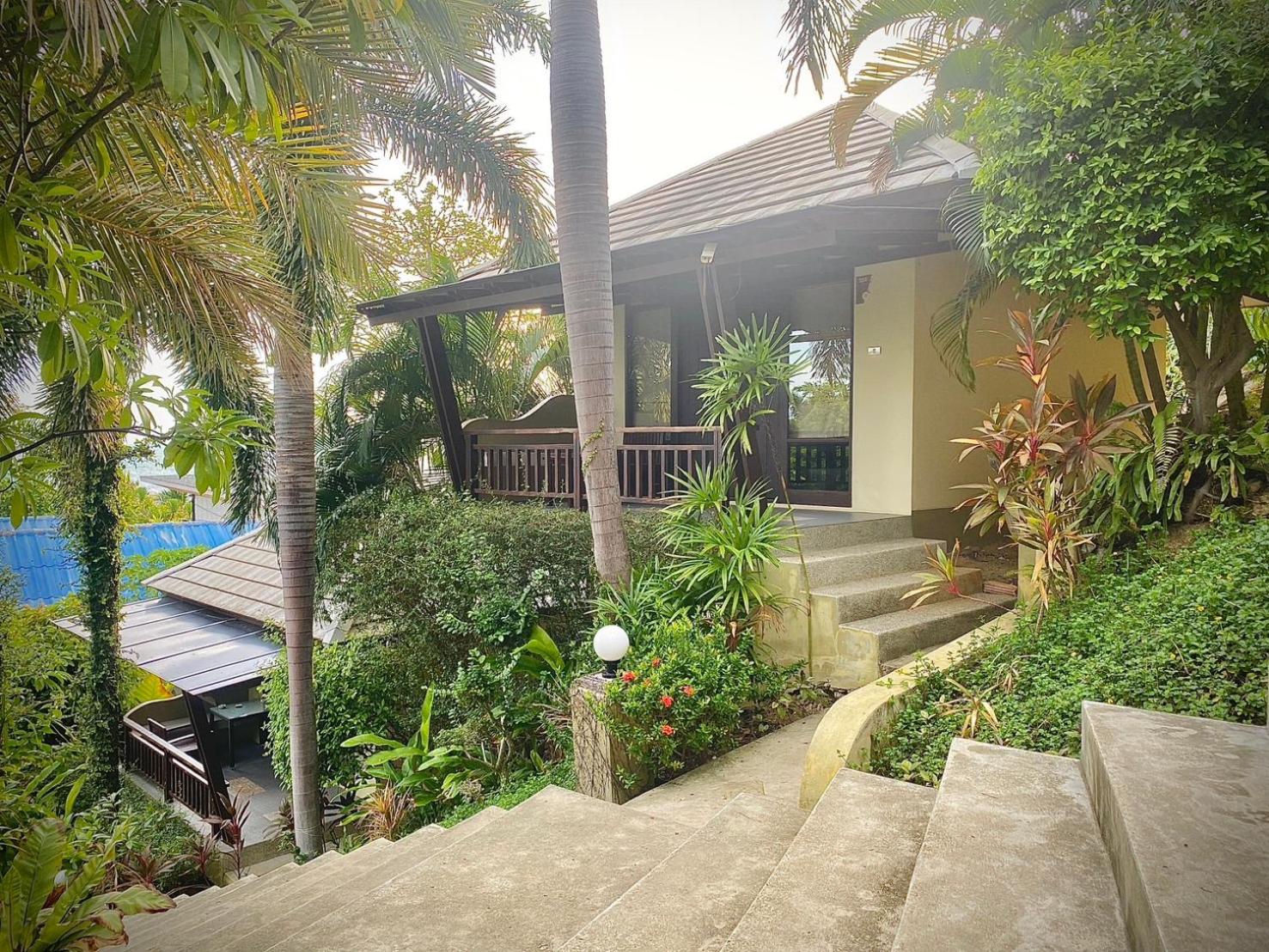 Sunset Beach Villas