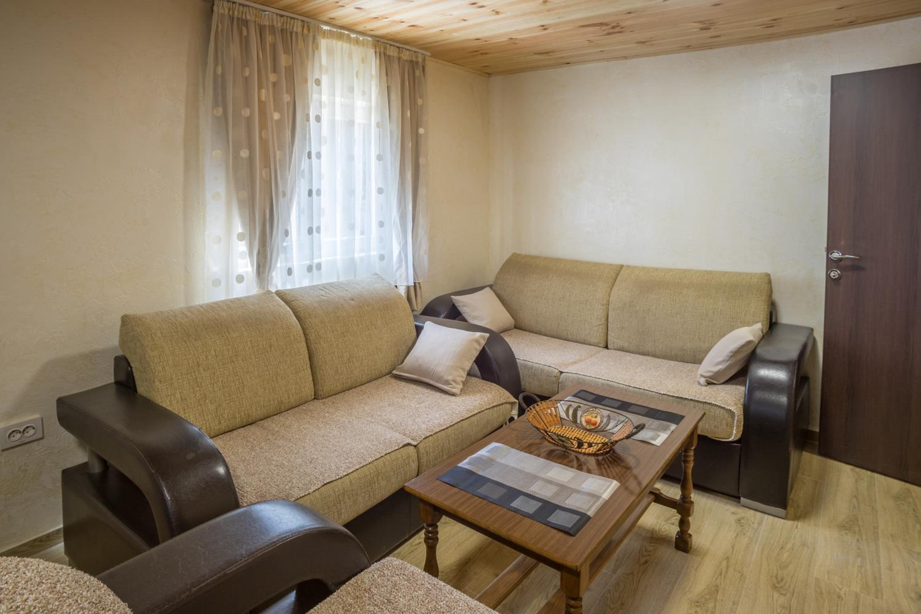 Apartman Viktorija photo 2