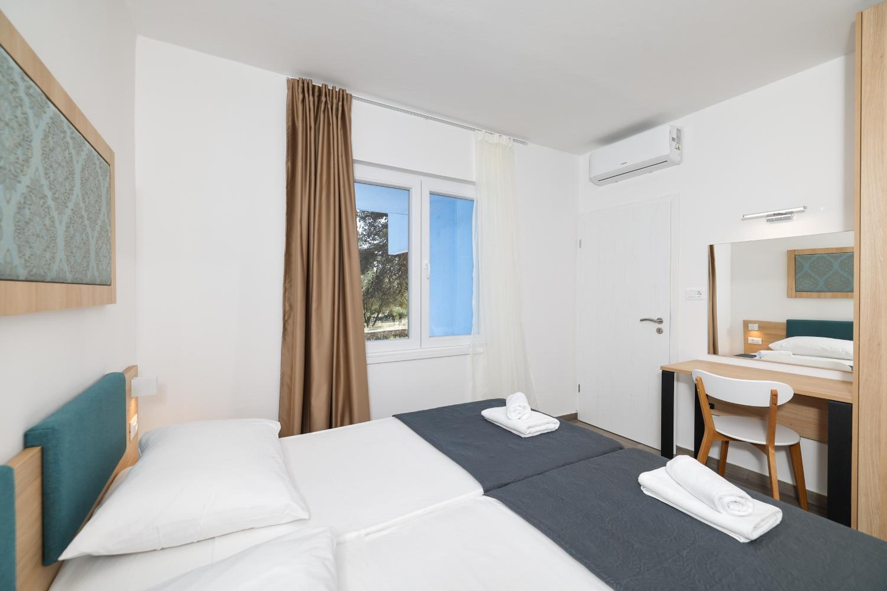 Apartments Medena