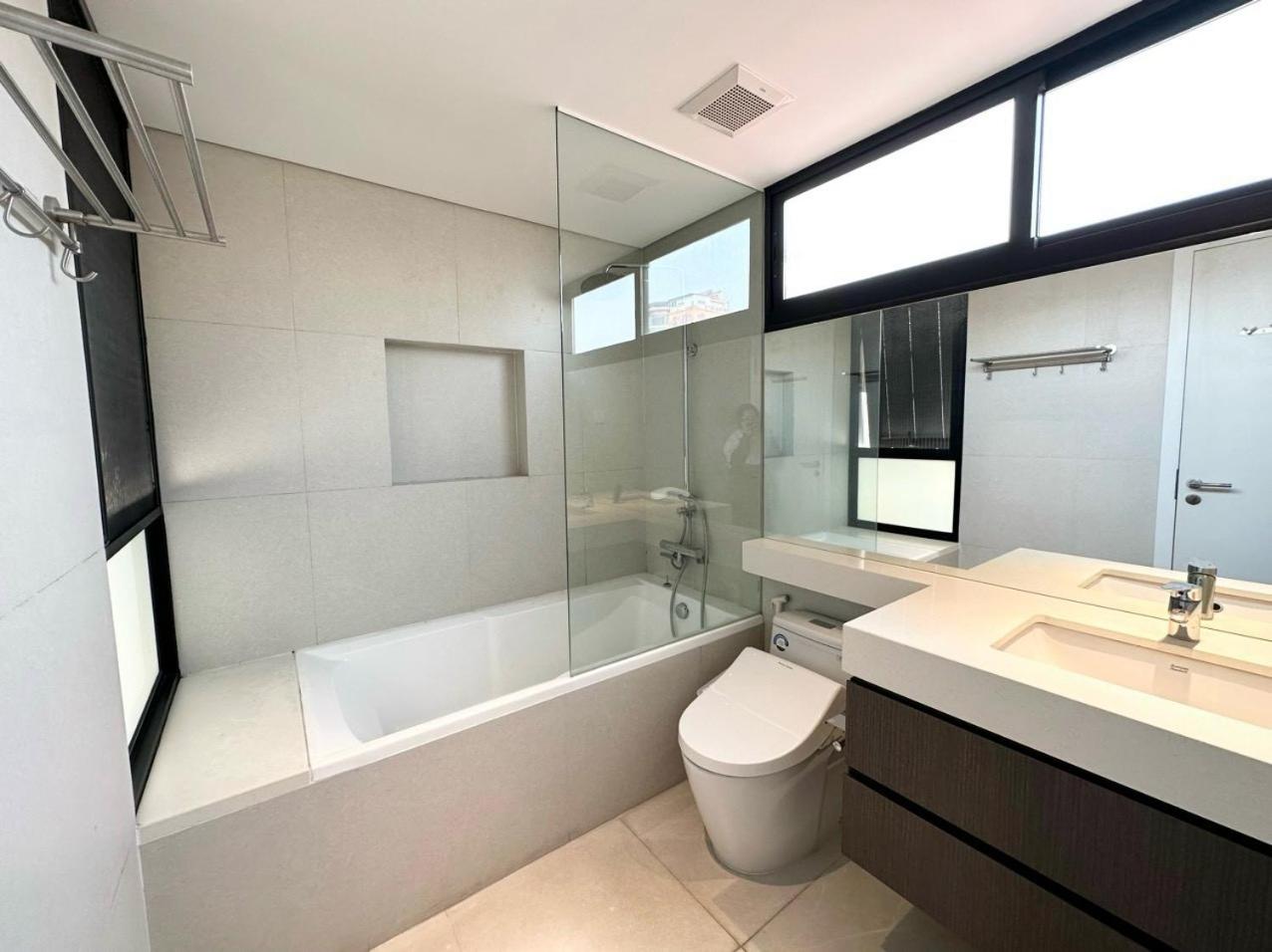 Louis, Homey and Fully Equipped Apartment