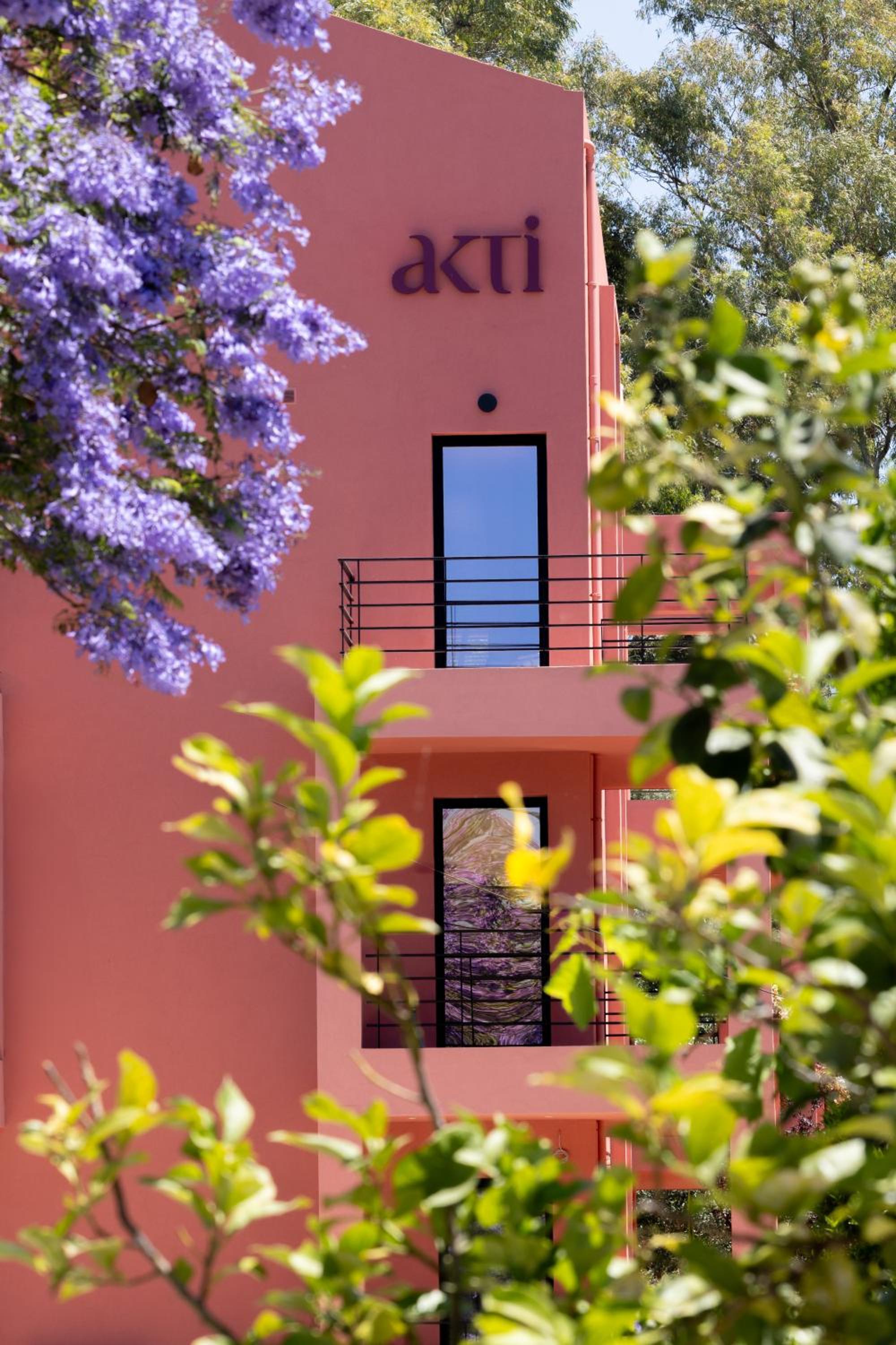 AKTI SEASIDE SUiTES view 3