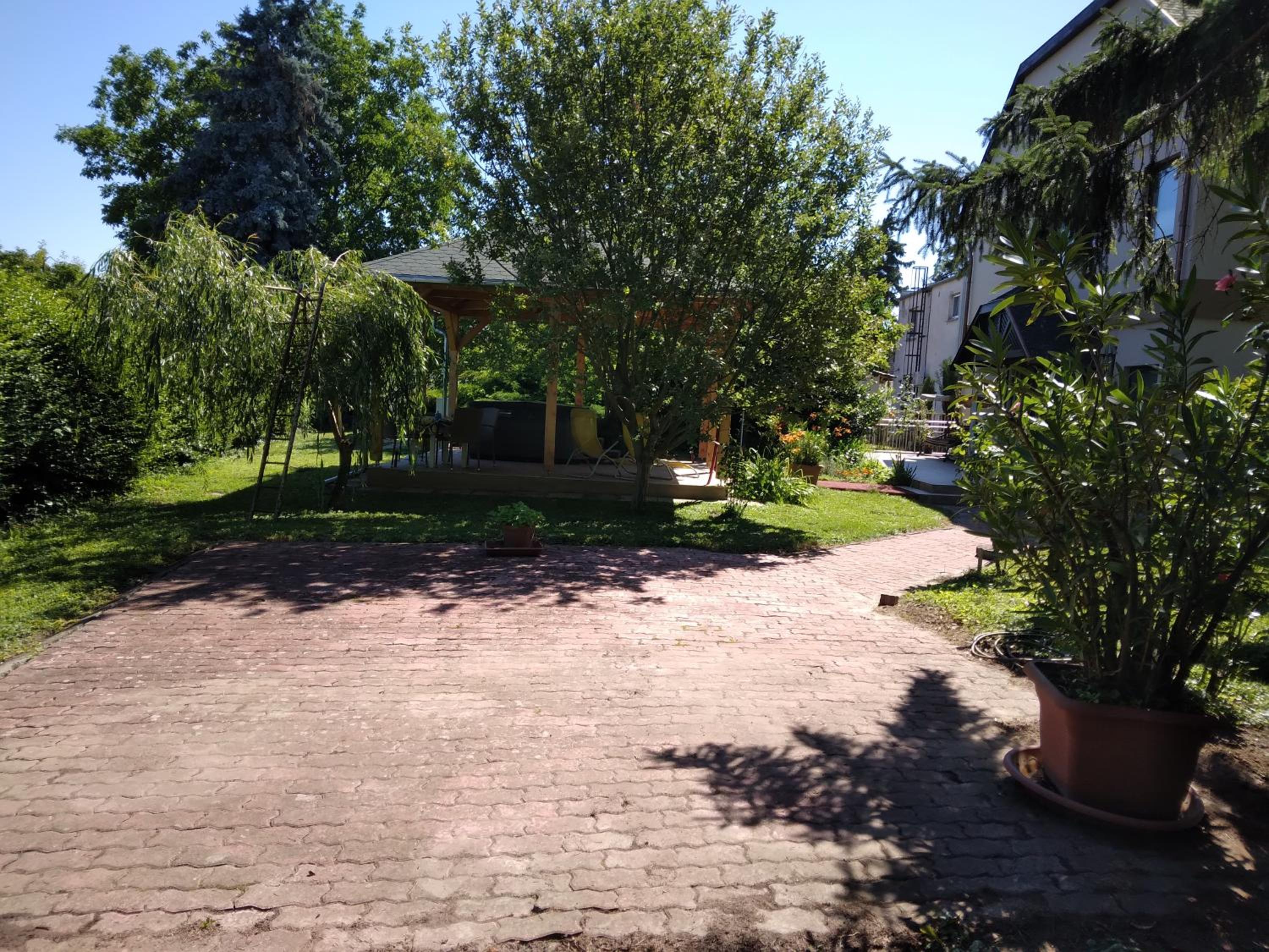 Photo 48