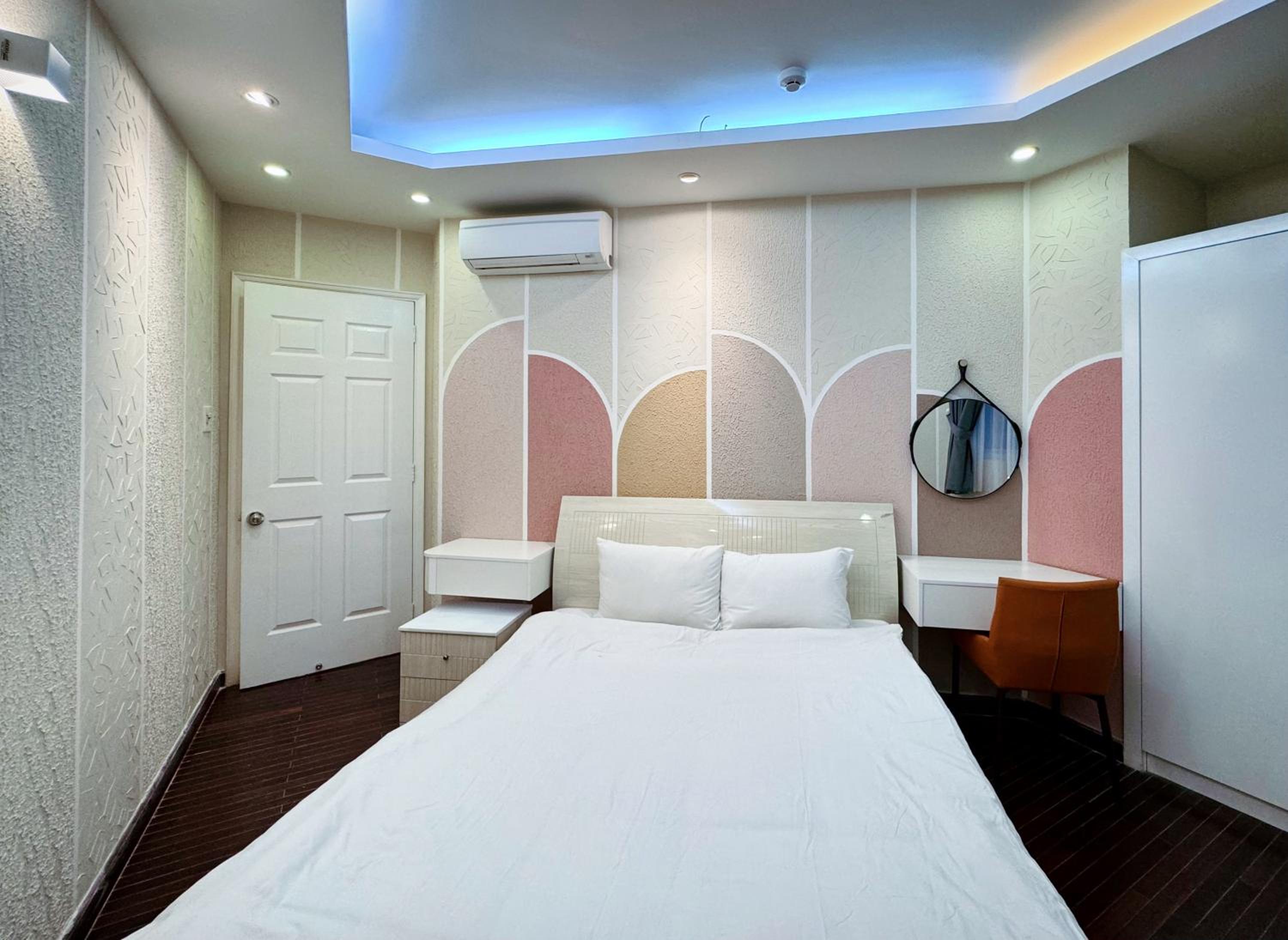 4 Bedrooms Unit in Central Garden District 1 Saigon - 9TRIP STAY SERVICE APARTMENT
