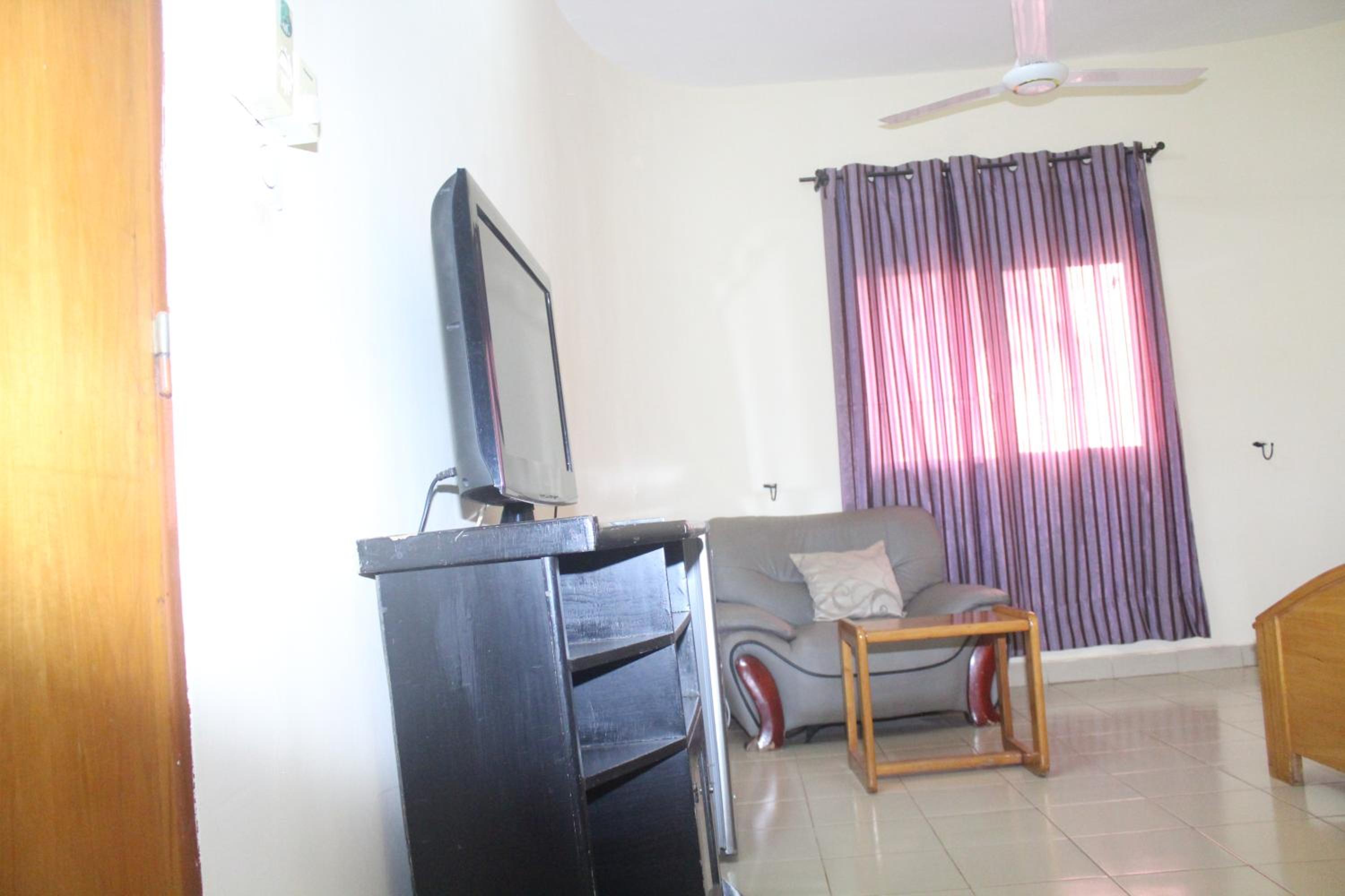 Ouagadougou Vacations - Residence Diane - Property Image 12