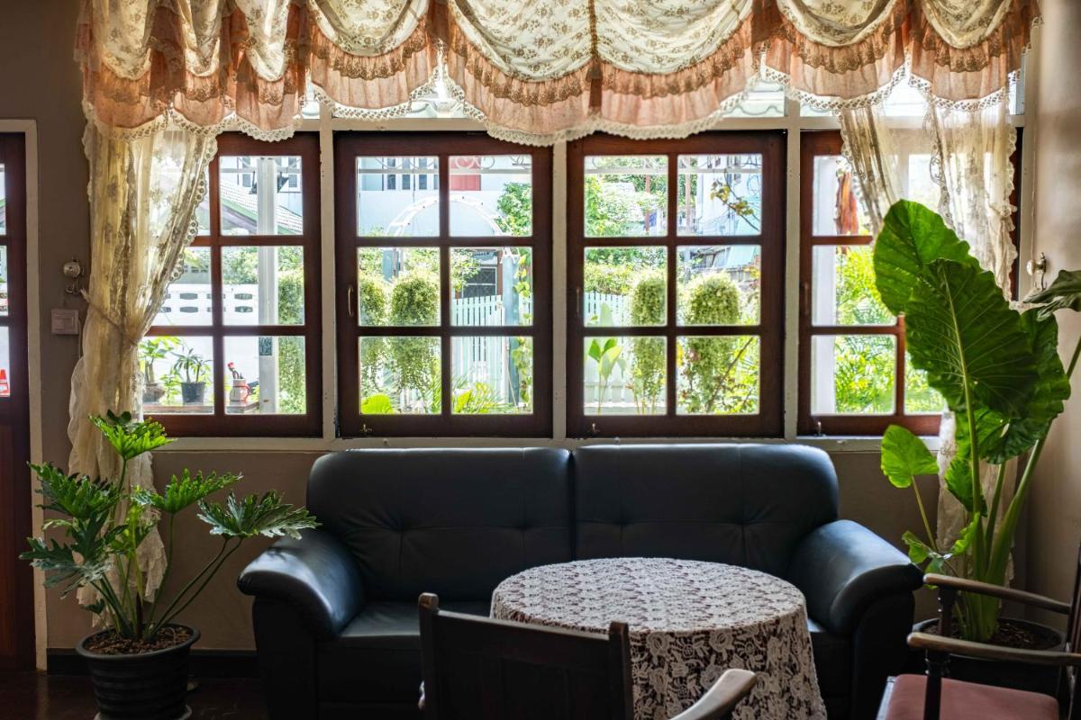 Miss Time Villa - Three Bedrooms and Two Bathrooms, Nimmanhaemin Road, Chiang Mai University