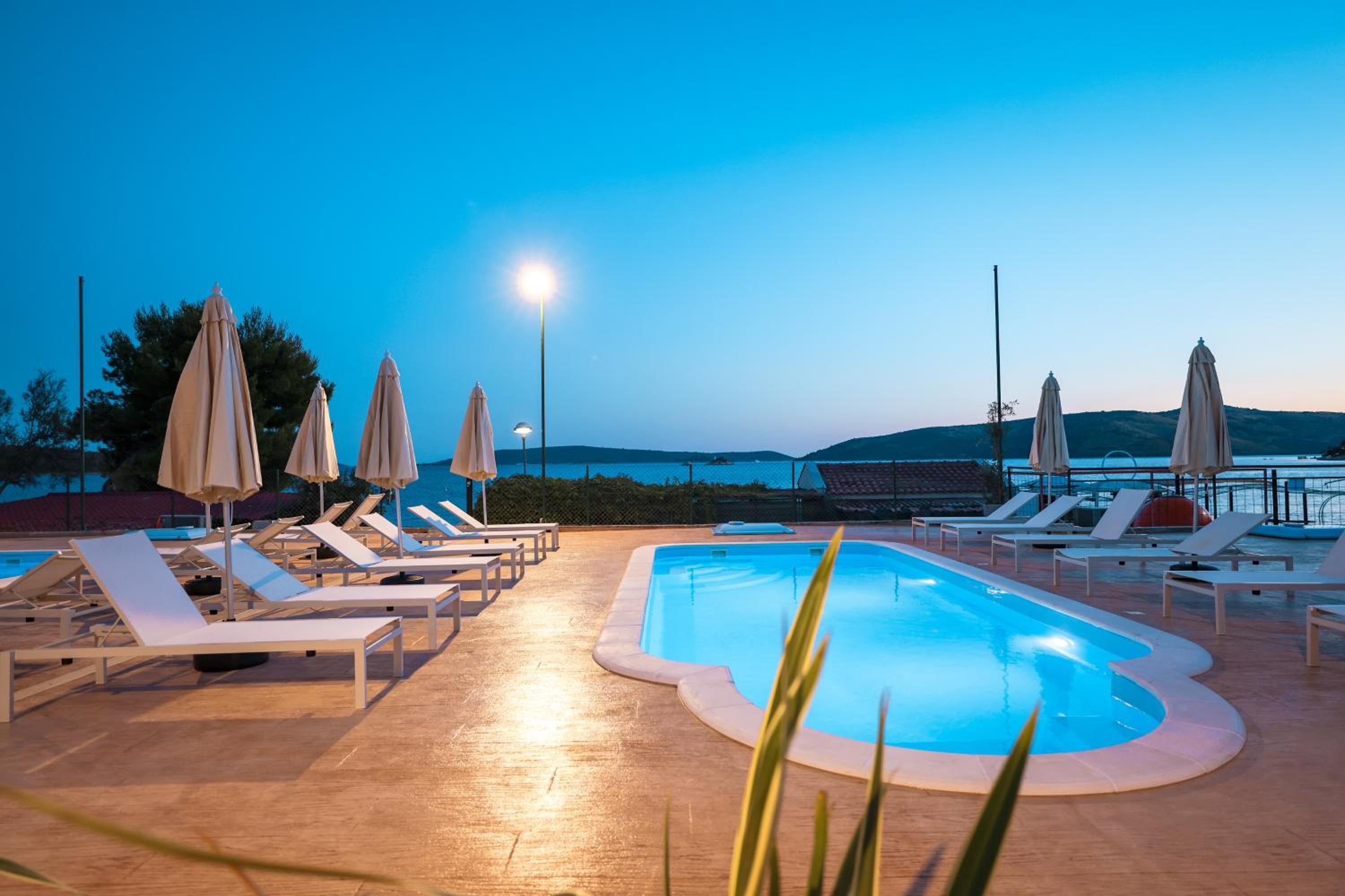 Apartments Medena