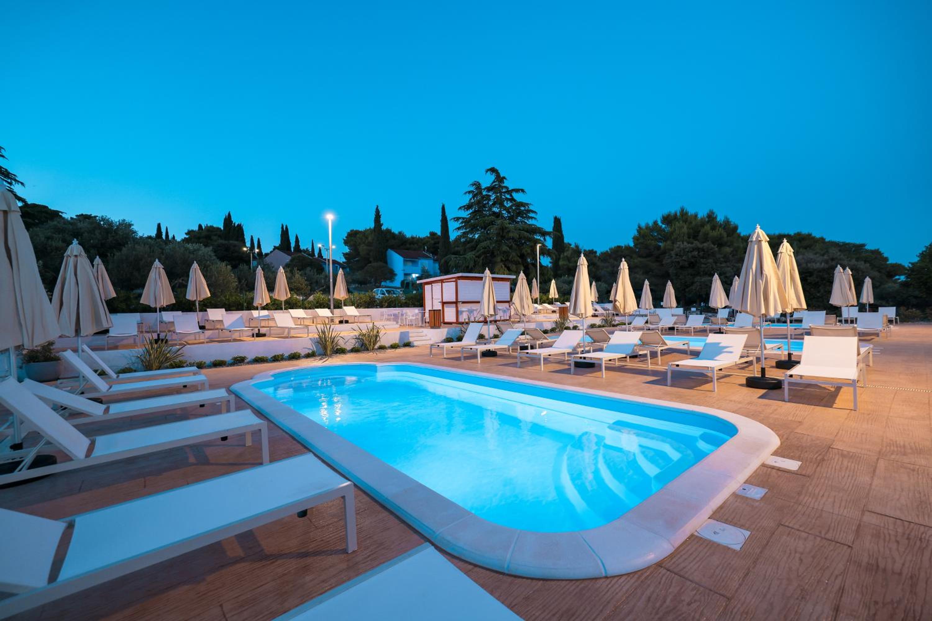Apartments Medena